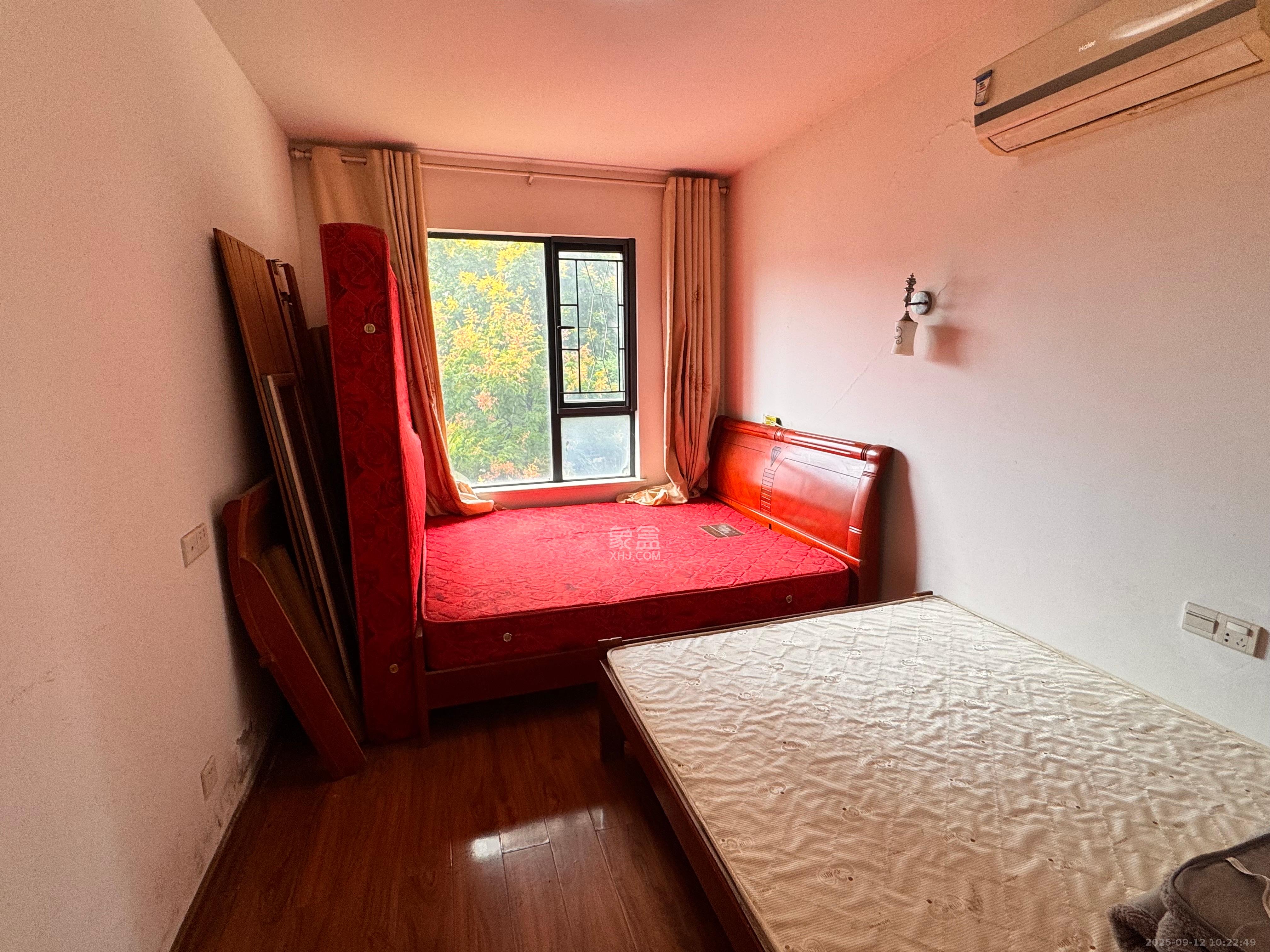 长房时代城 3室2厅2卫 2800.0元/月 长房时代城 3室2厅2卫 2800.0元/月室内图