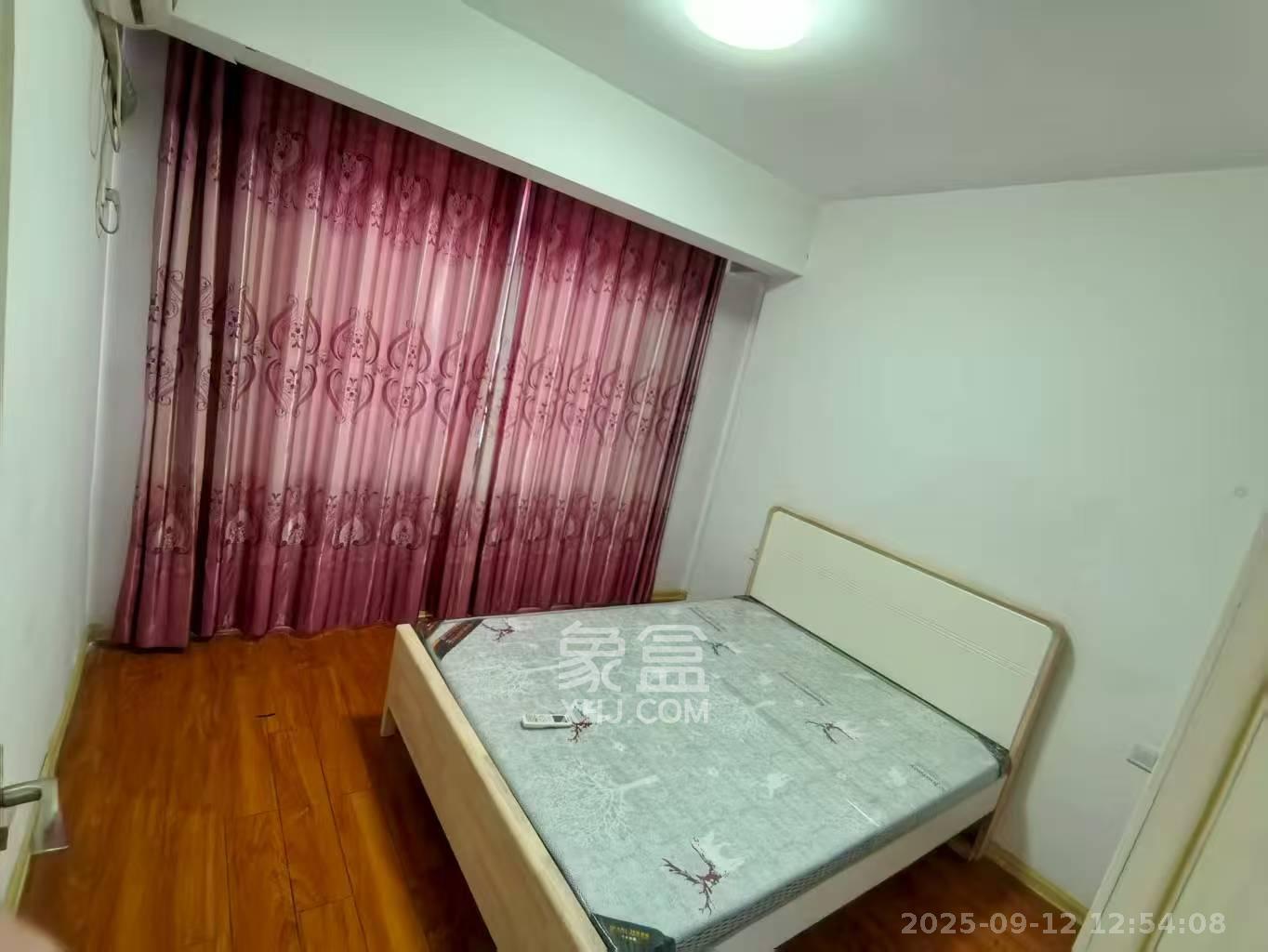 筑梦佳园 4室2厅1卫 1800.0元/月 筑梦佳园 4室2厅1卫 1800.0元/月室内图