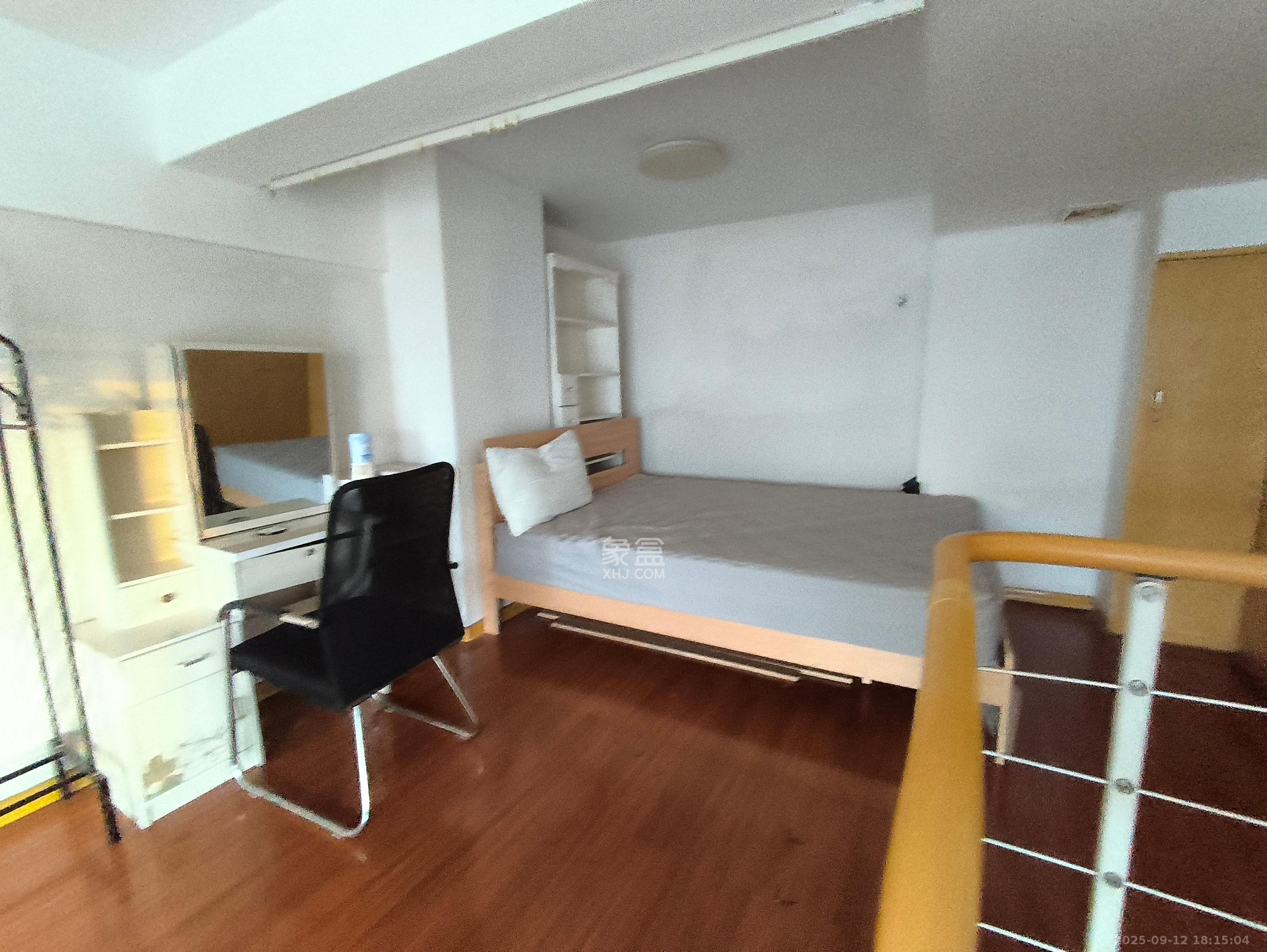 融圣国际 1室1厅1卫 1700.0元/月 融圣国际 1室1厅1卫 1700.0元/月室内图