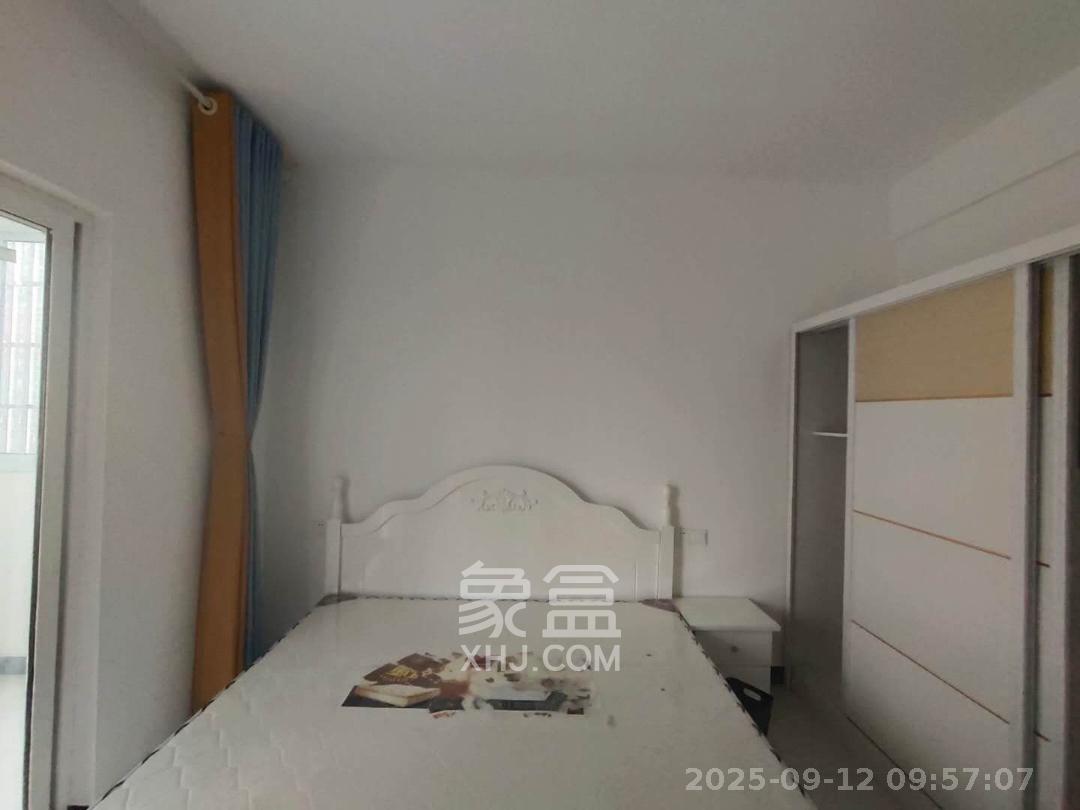 锦璨家园 3室2厅2卫 1600.0元/月 锦璨家园 3室2厅2卫 1600.0元/月室内图