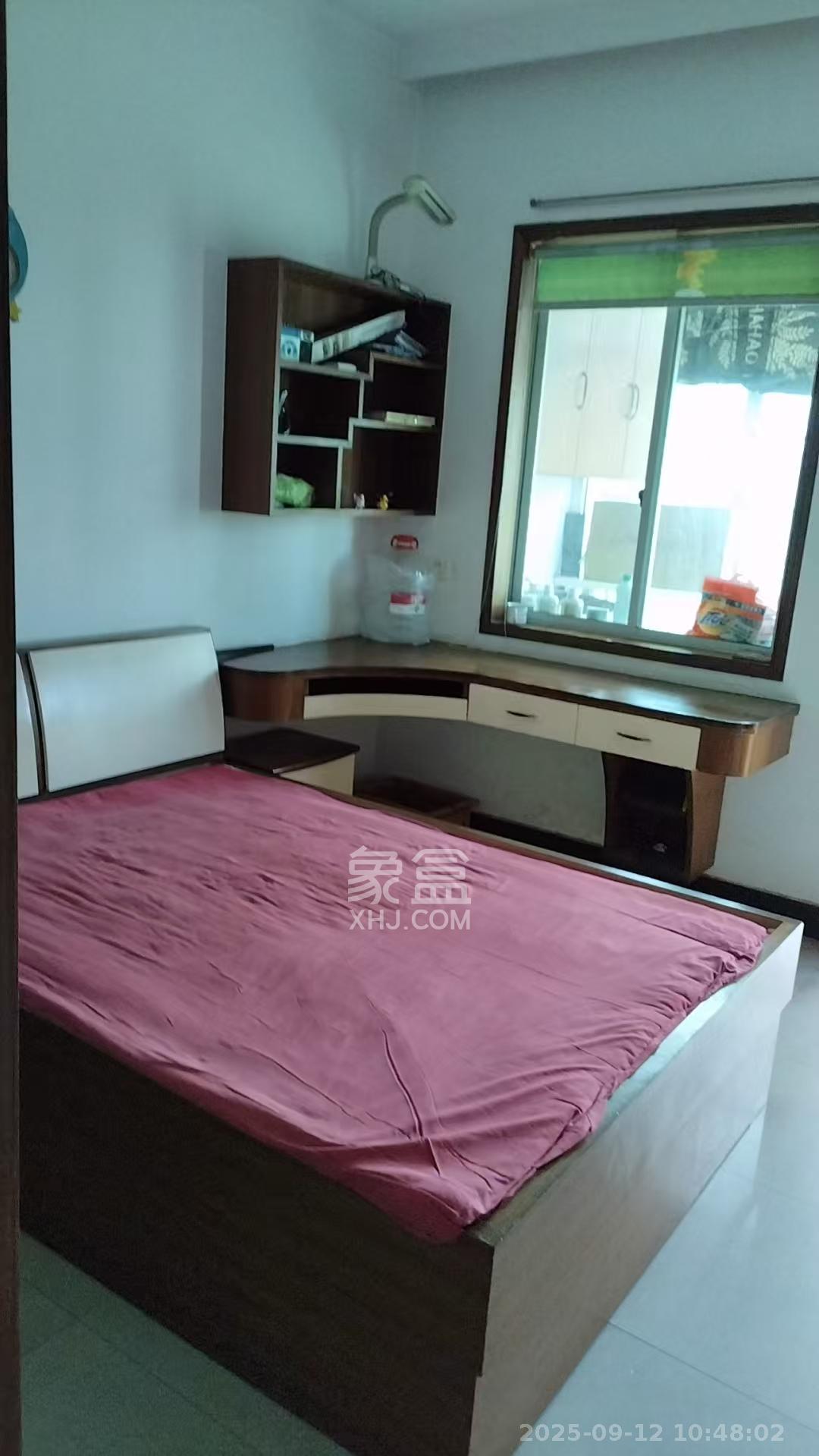 中南汽车世界 2室2厅1卫 1000.0元/月 中南汽车世界 2室2厅1卫 1000.0元/月室内图