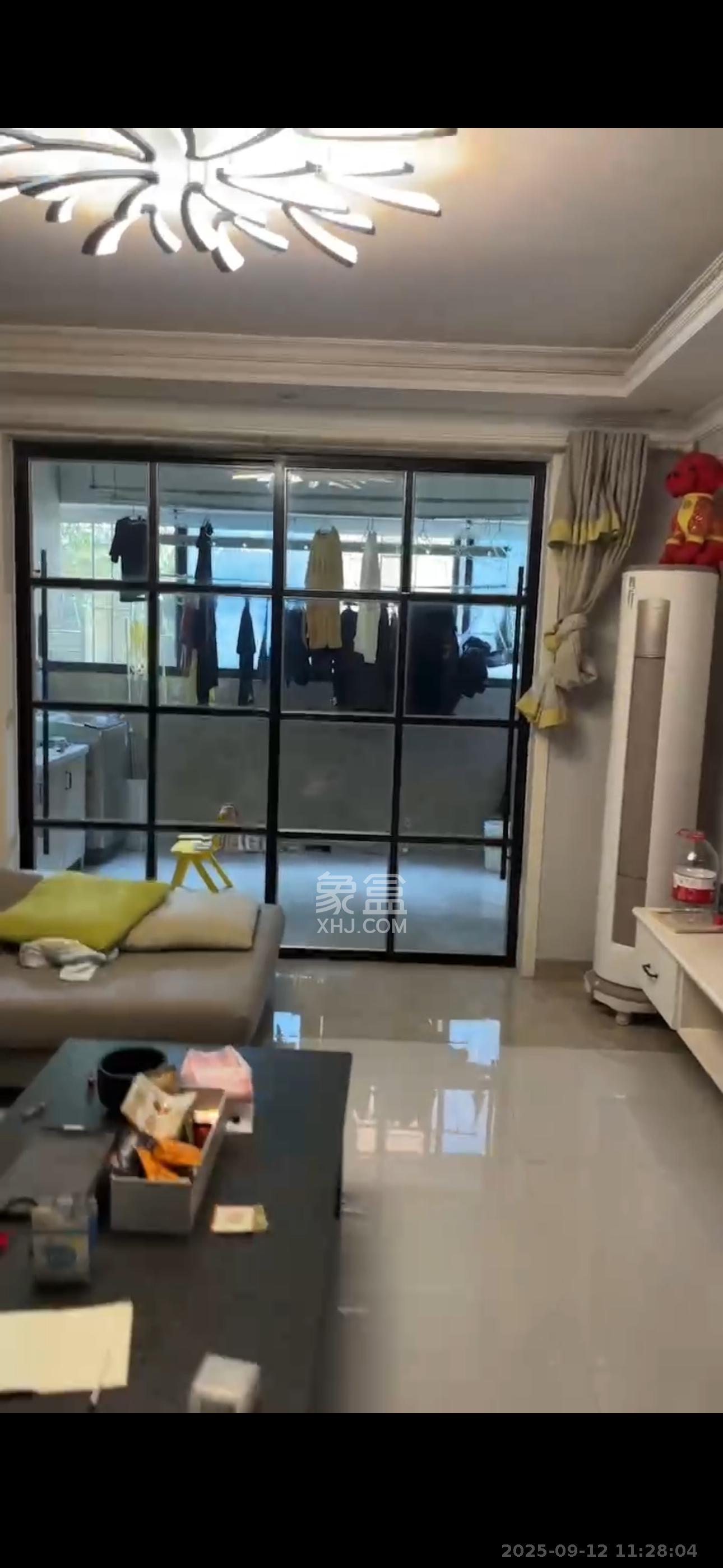 海洋半岛(月珑湾)  3室2厅1卫    2500.0元/月 海洋半岛(月珑湾)  3室2厅1卫    2500.0元/月室内图