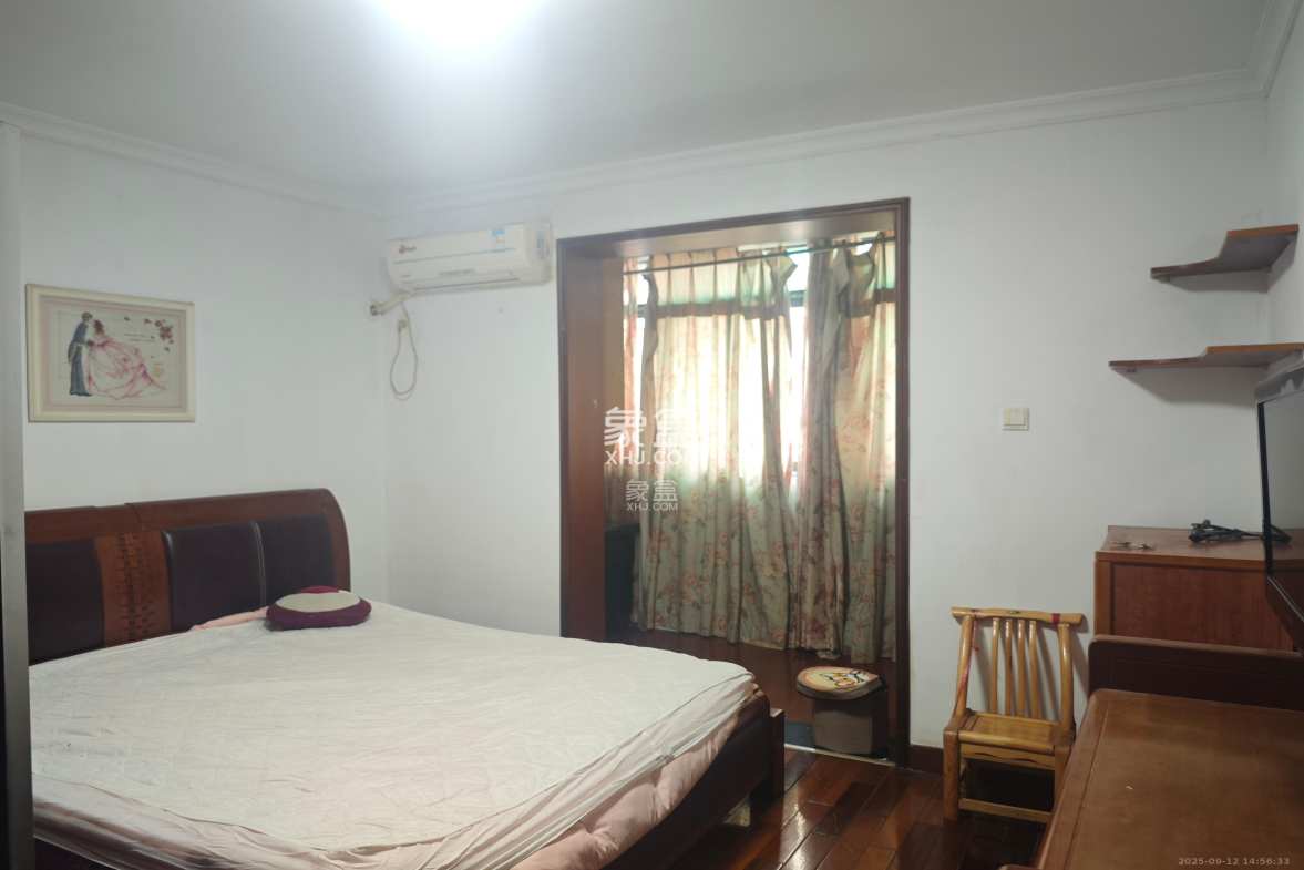 乔庄社区 3室2厅1卫 2500.0元/月 乔庄社区 3室2厅1卫 2500.0元/月室内图