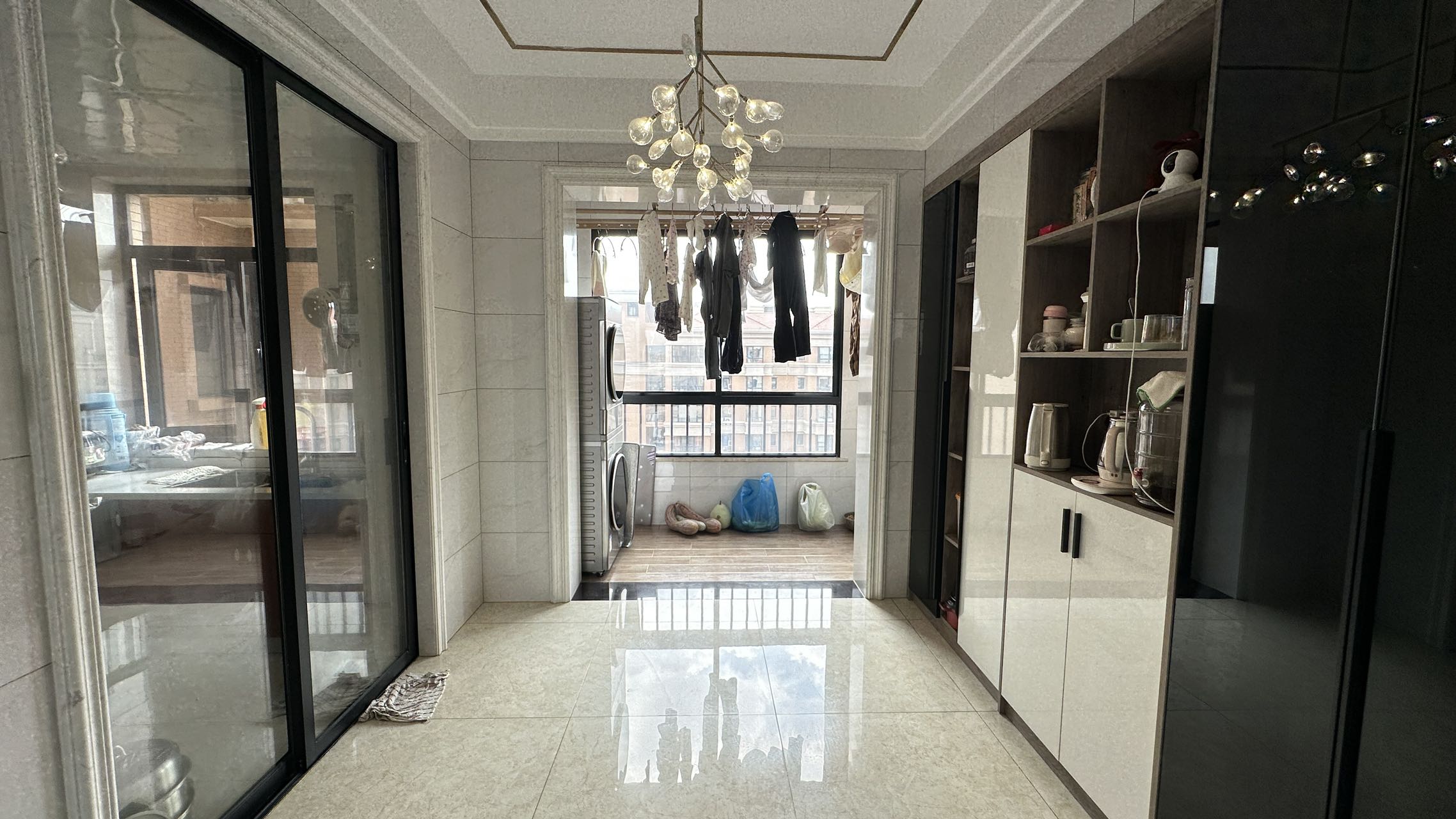 康桥美郡 2室2厅2卫 75.0万 康桥美郡 2室2厅2卫 75.0万室内图