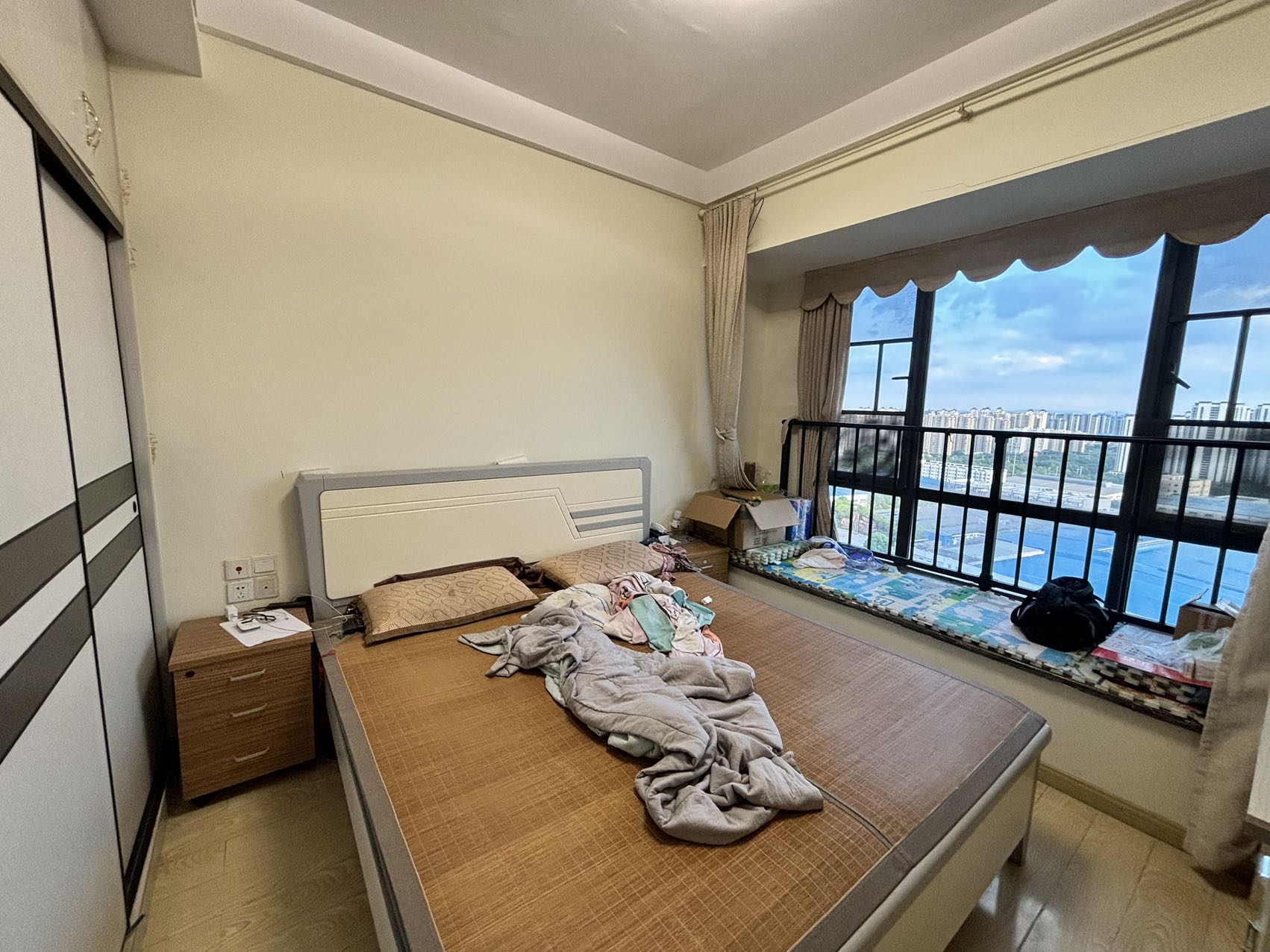 经世龙城 2室1厅1卫 48.0万 经世龙城 2室1厅1卫 48.0万室内图