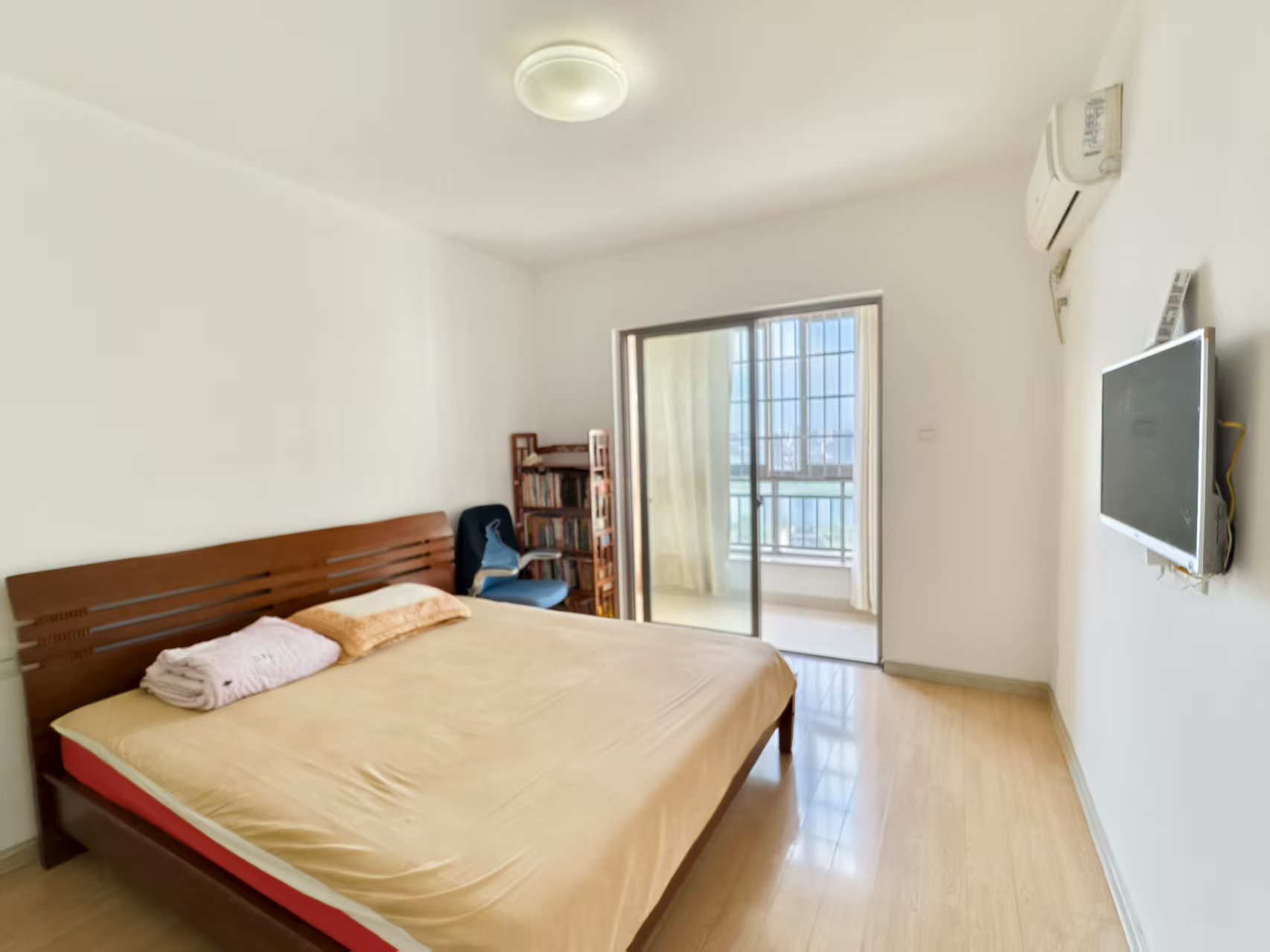 文化园三期  3室2厅2卫    62.0万 文化园三期  3室2厅2卫    62.0万室内图