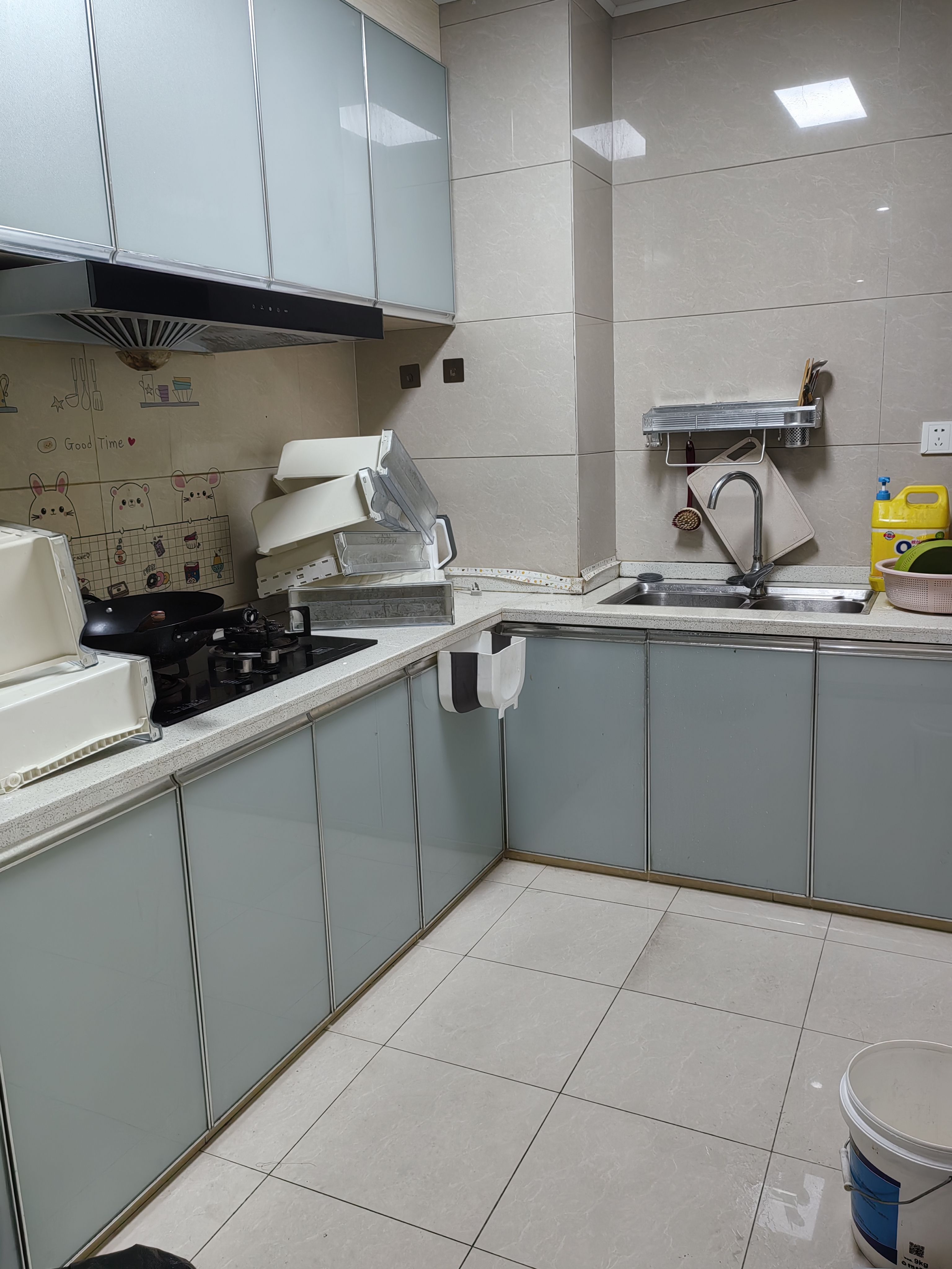 水映豪廷(一,二,三期) 3室2厅2卫 2300.0元/月 水映豪廷(一,二,三期) 3室2厅2卫 2300.0元/月室内图