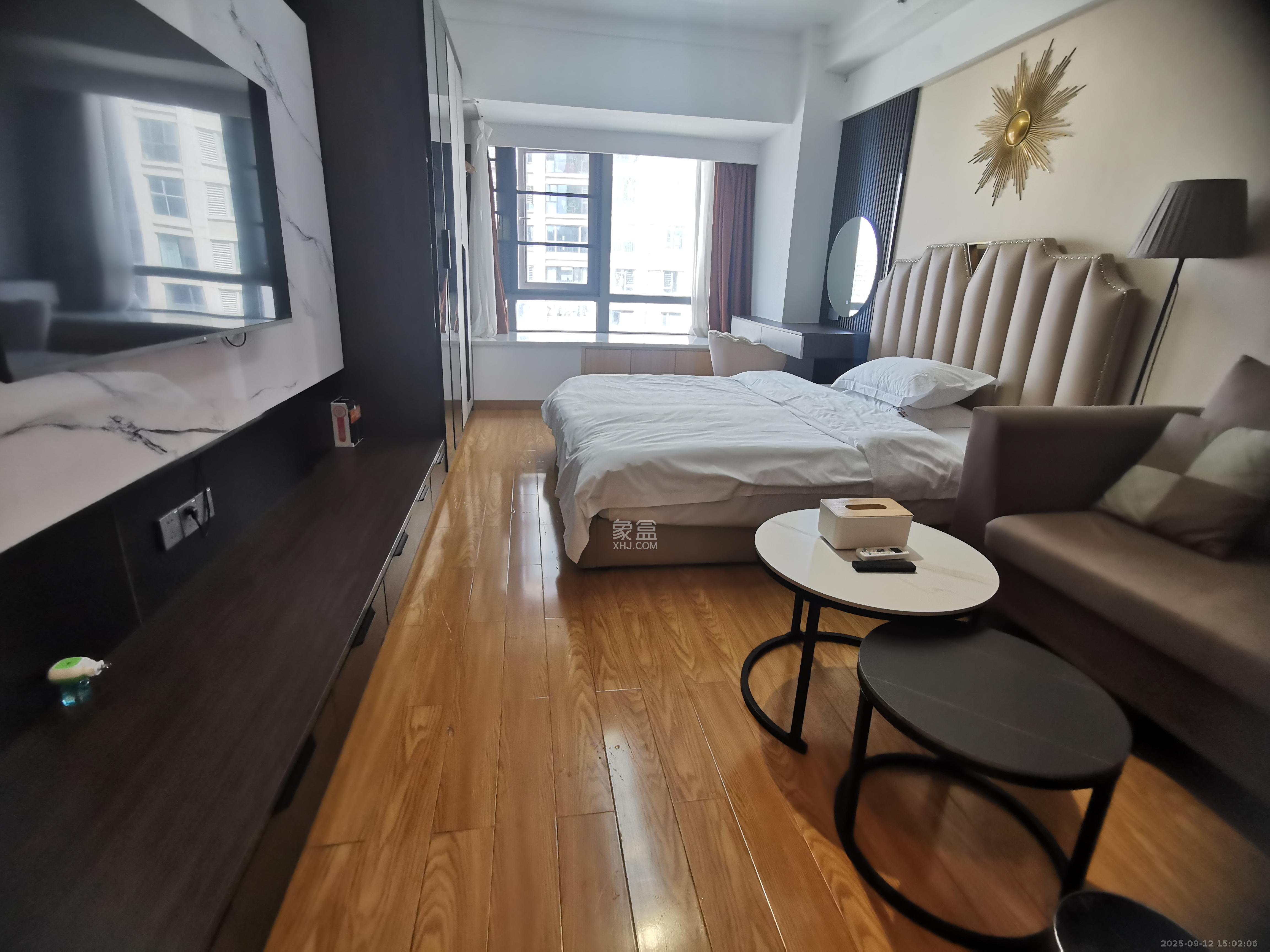 阳光城檀悦  1室1厅1卫    2100.0元/月室内图