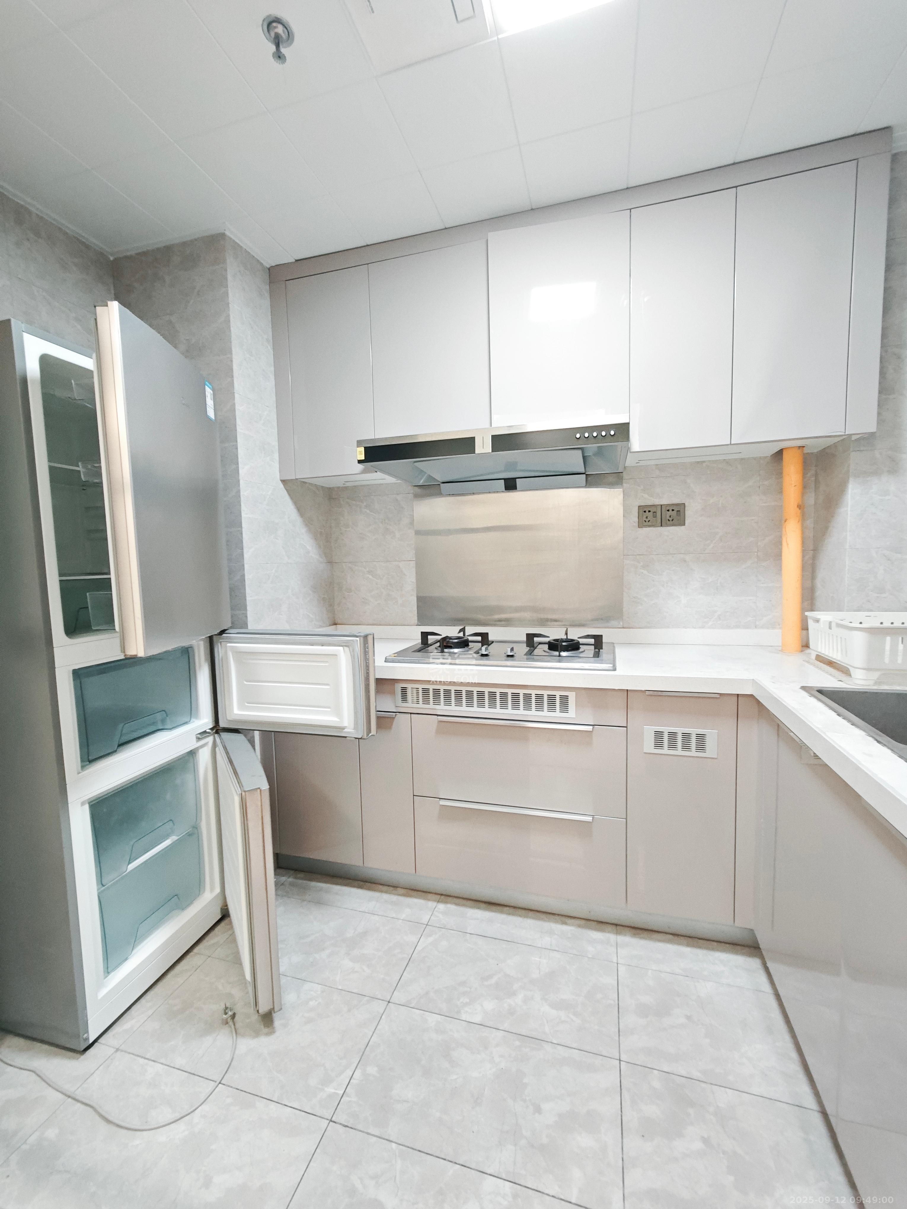 梅溪悦章  4室2厅2卫    3800.0元/月 梅溪悦章  4室2厅2卫    3800.0元/月室内图