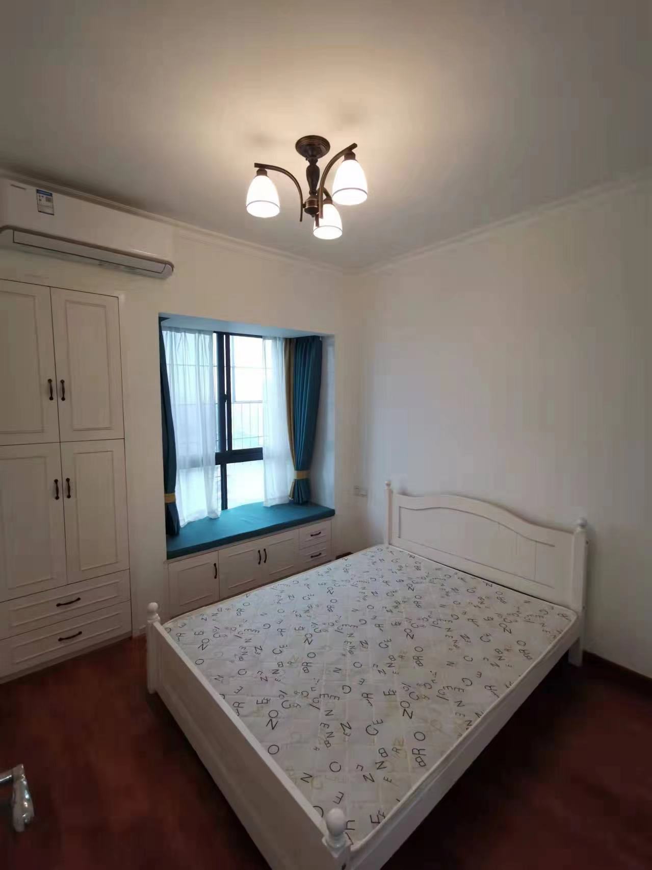 中国铁建金色蓝庭 3室2厅2卫 1600.0元/月 中国铁建金色蓝庭 3室2厅2卫 1600.0元/月室内图