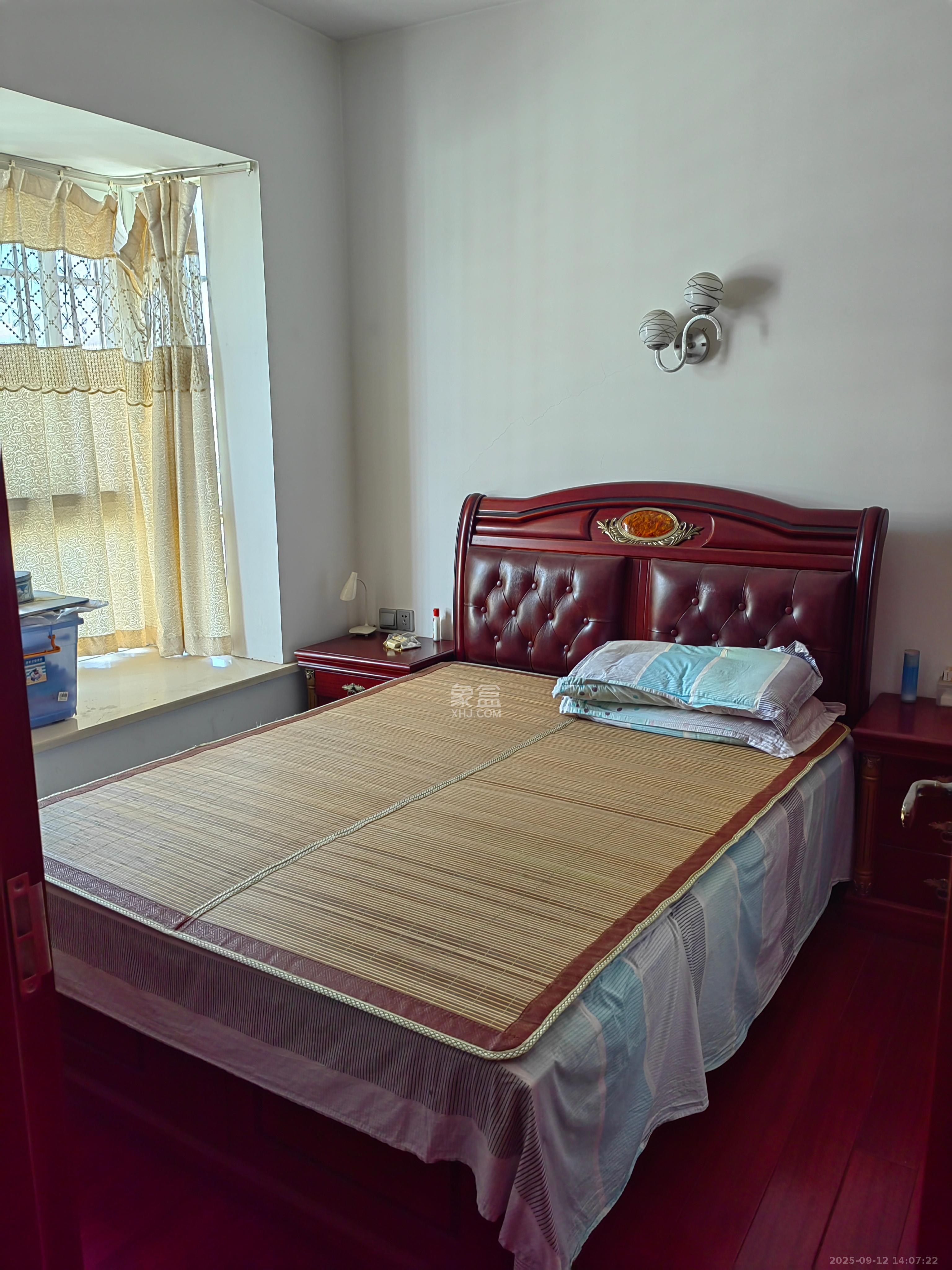 开源鑫景 3室2厅2卫 2200.0元/月 开源鑫景 3室2厅2卫 2200.0元/月室内图