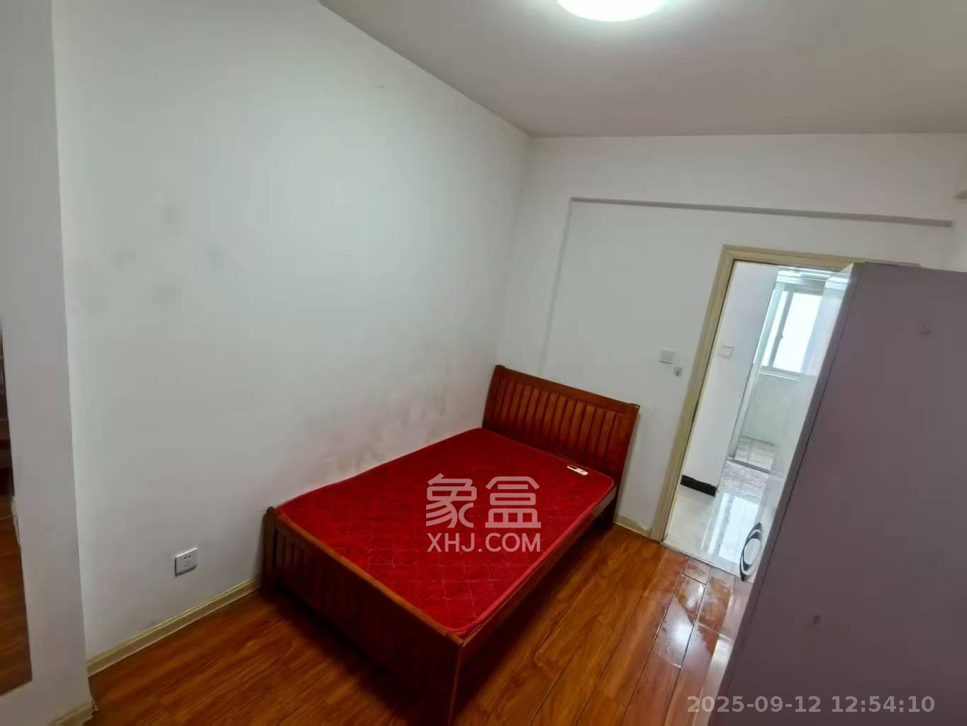 筑梦佳园 4室2厅1卫 1800.0元/月 筑梦佳园 4室2厅1卫 1800.0元/月室内图