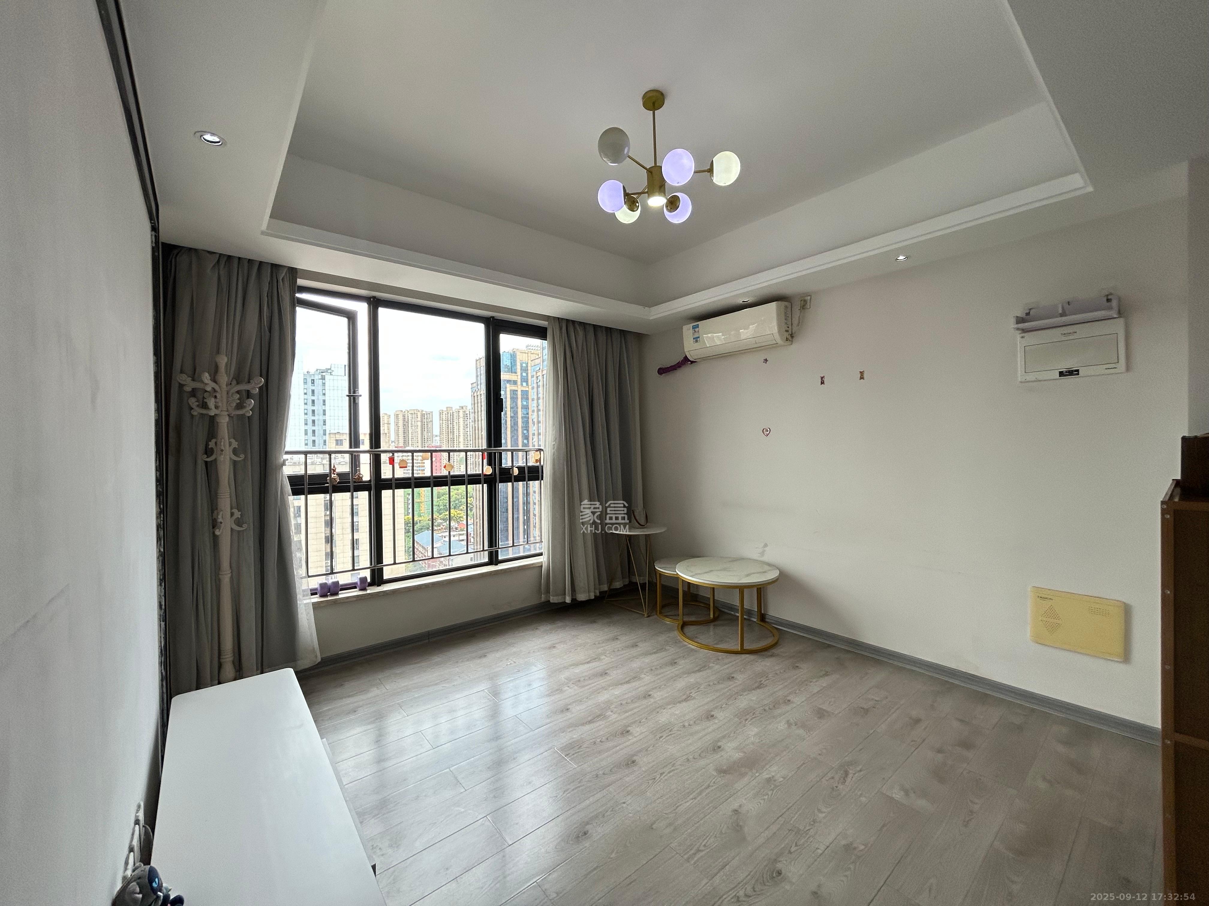 德思勤城市广场（宝格丽公寓）  1室0厅0卫    3000.0元/月室内图