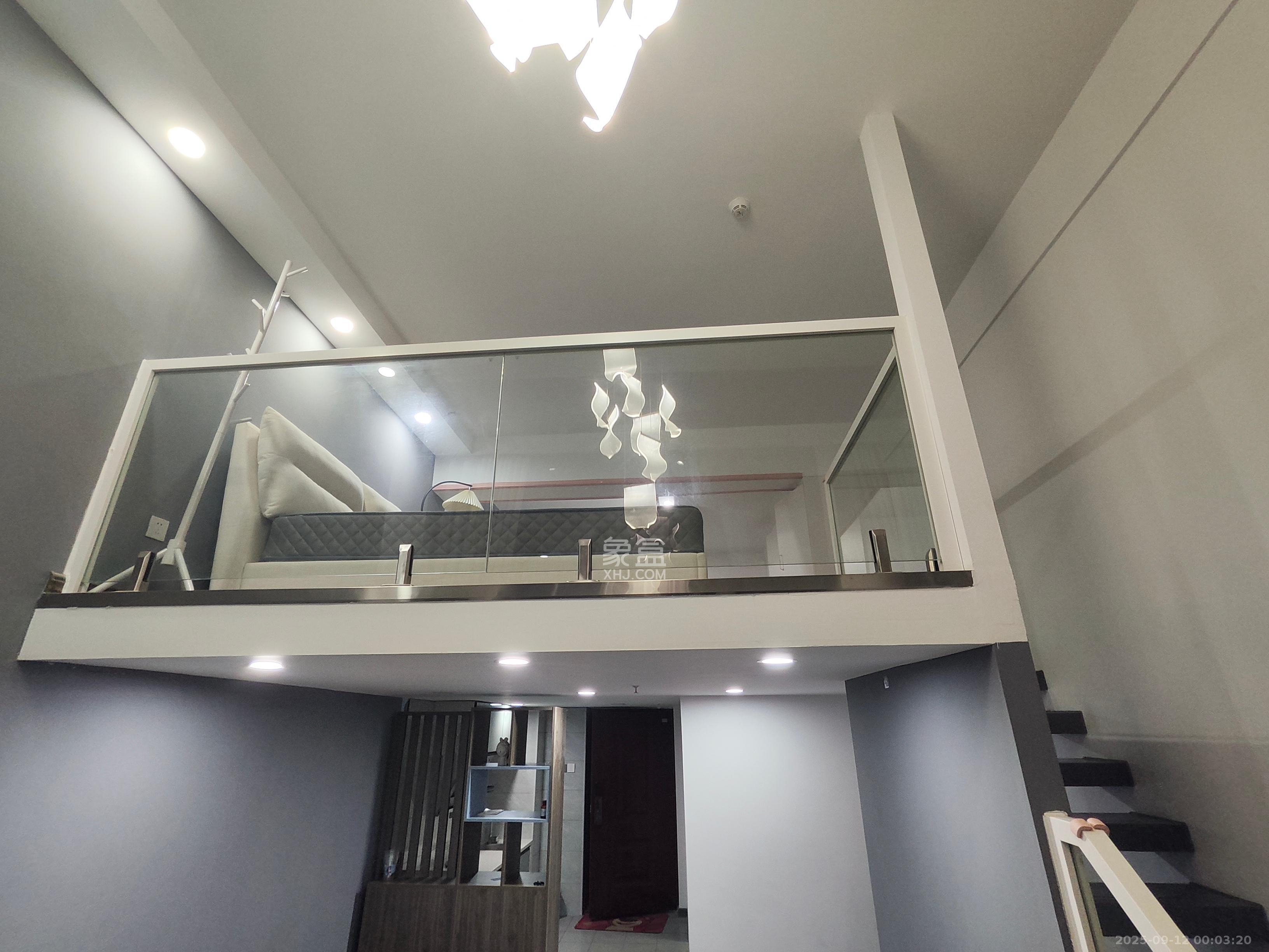 振业城三期  1室1厅1卫    1900.0元/月 振业城三期  1室1厅1卫    1900.0元/月室内图