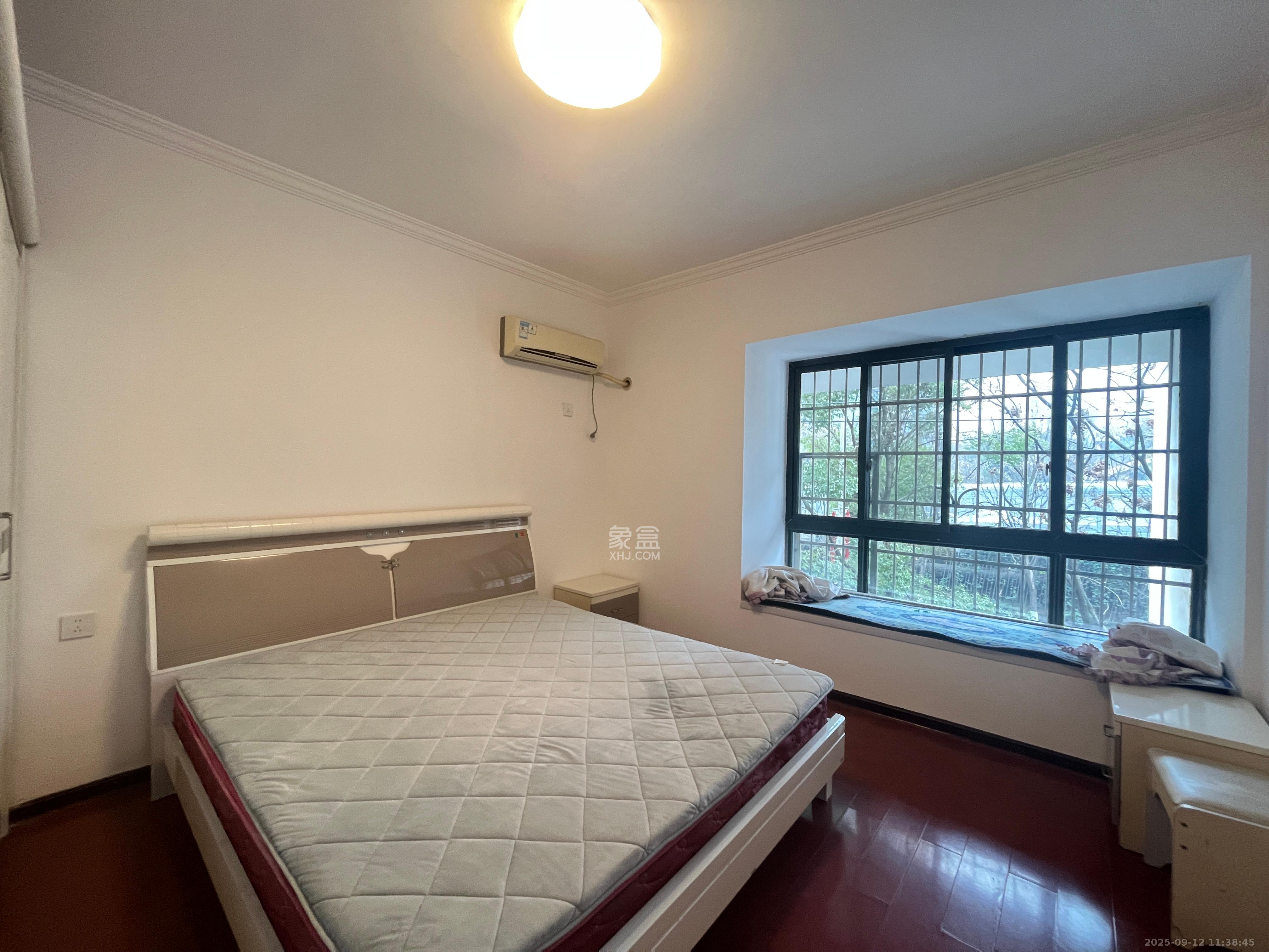 嘉宇盛世华章 2室2厅1卫 2500.0元/月 嘉宇盛世华章 2室2厅1卫 2500.0元/月室内图