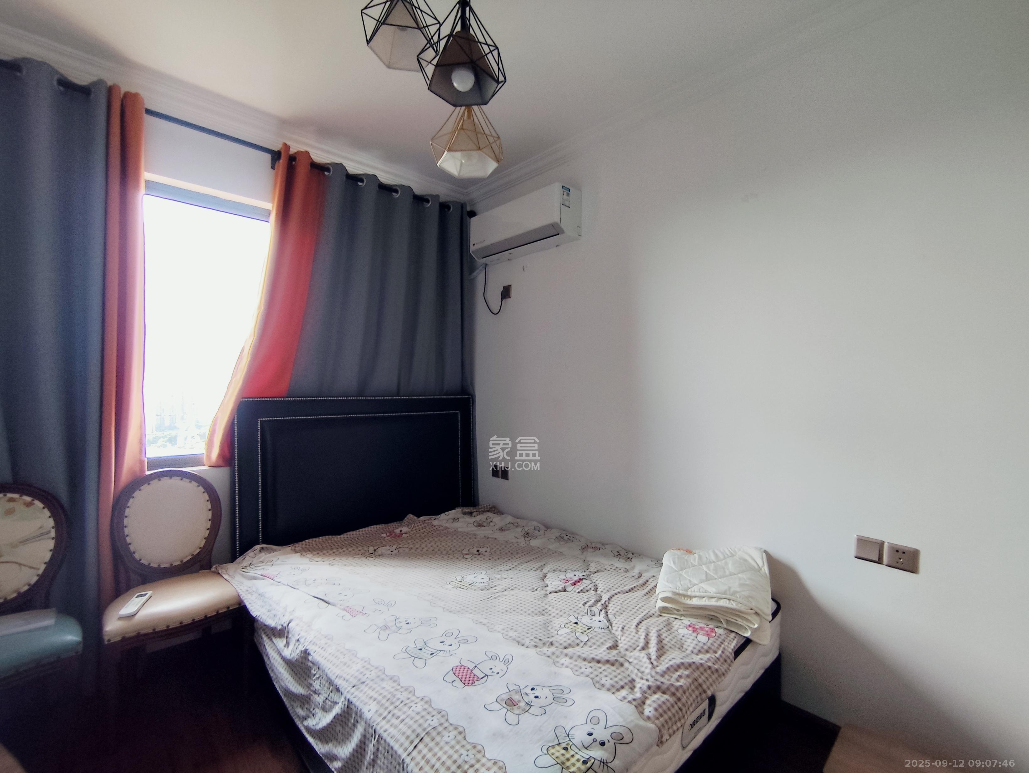 辉宏橄榄城 3室2厅1卫 2000.0元/月 辉宏橄榄城 3室2厅1卫 2000.0元/月室内图