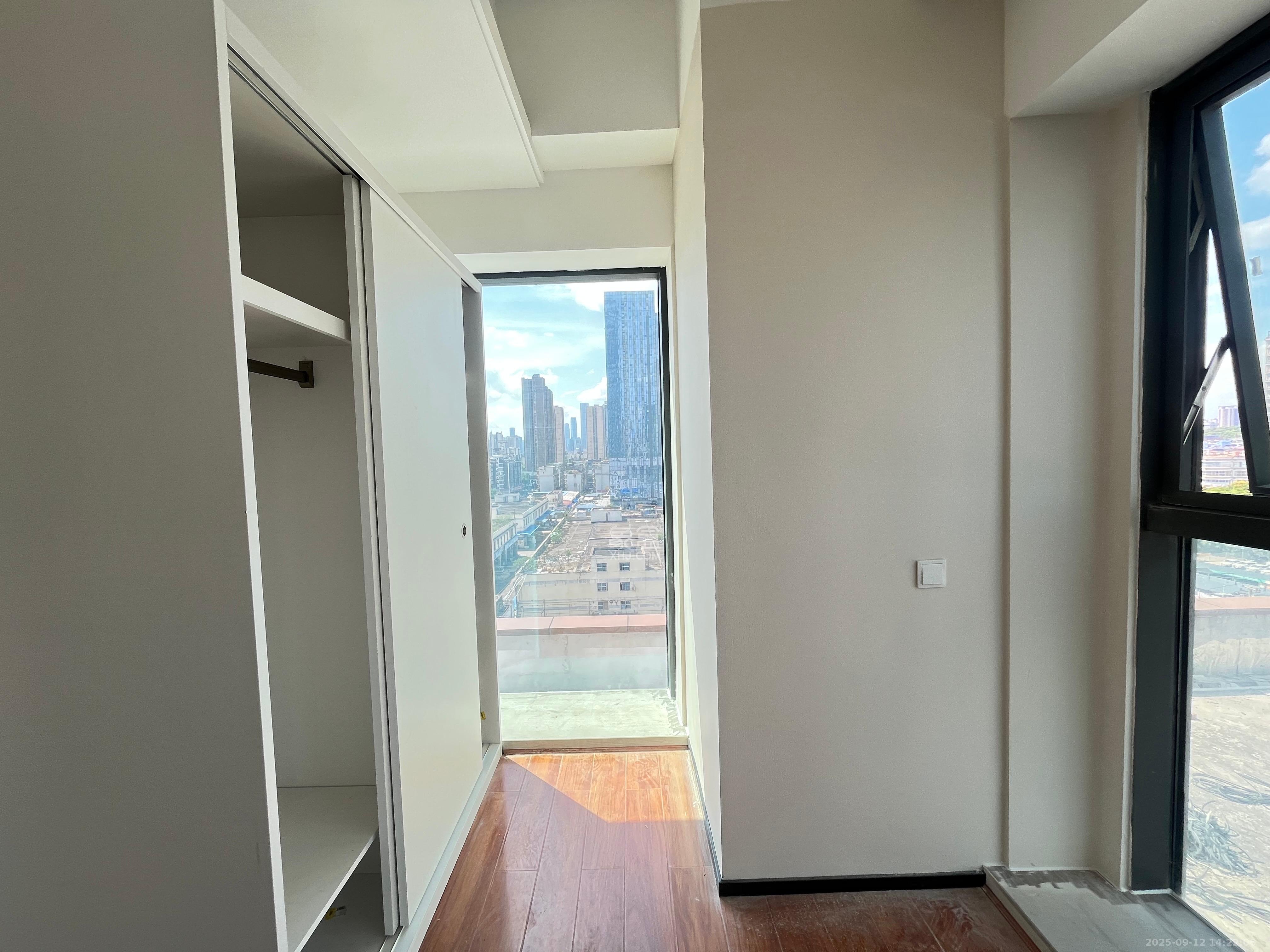 恒大珺悦府  2室1厅1卫    2500.0元/月室内图