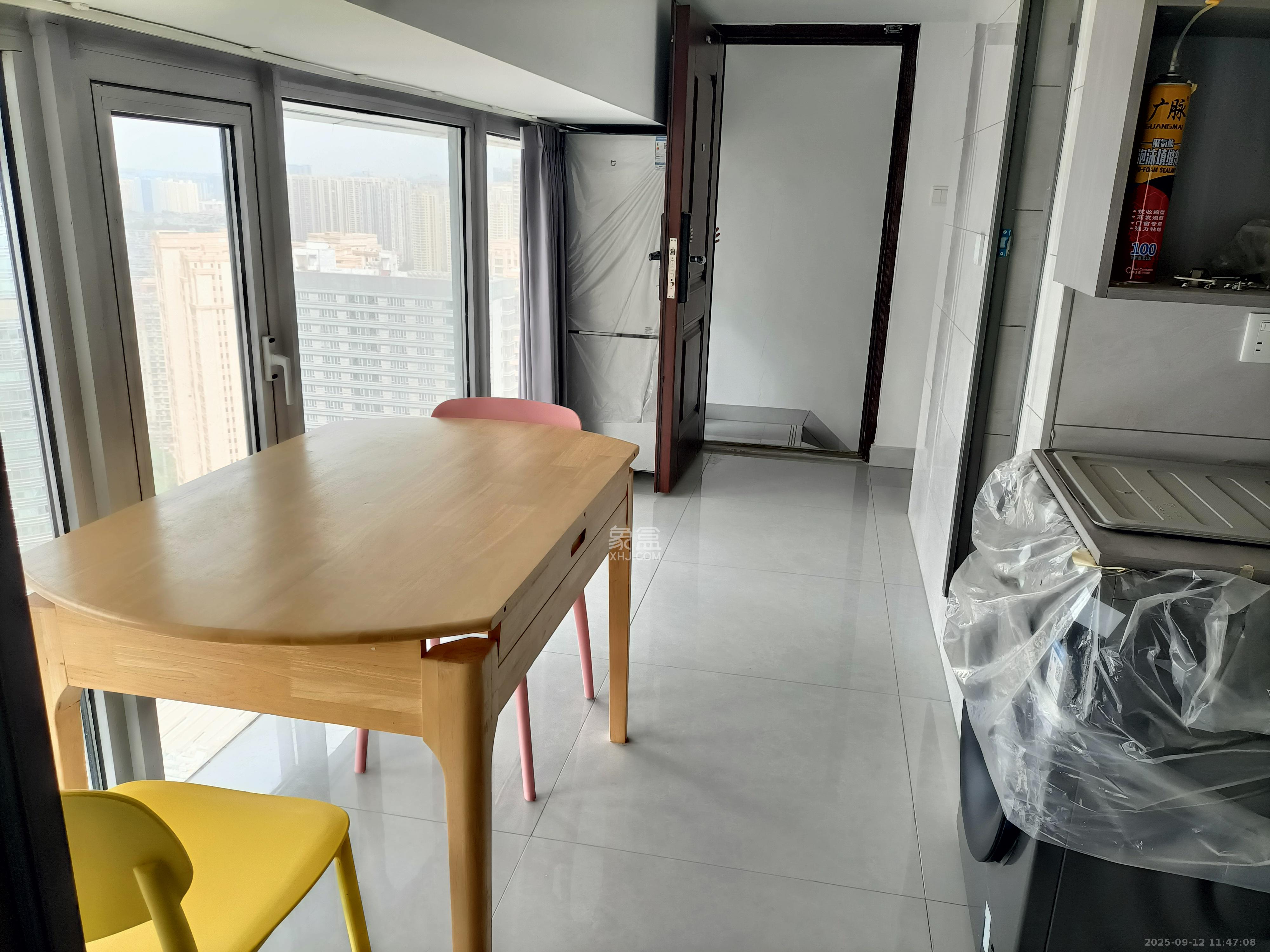 保利天禧EF区  1室1厅1卫    1550.0元/月室内图