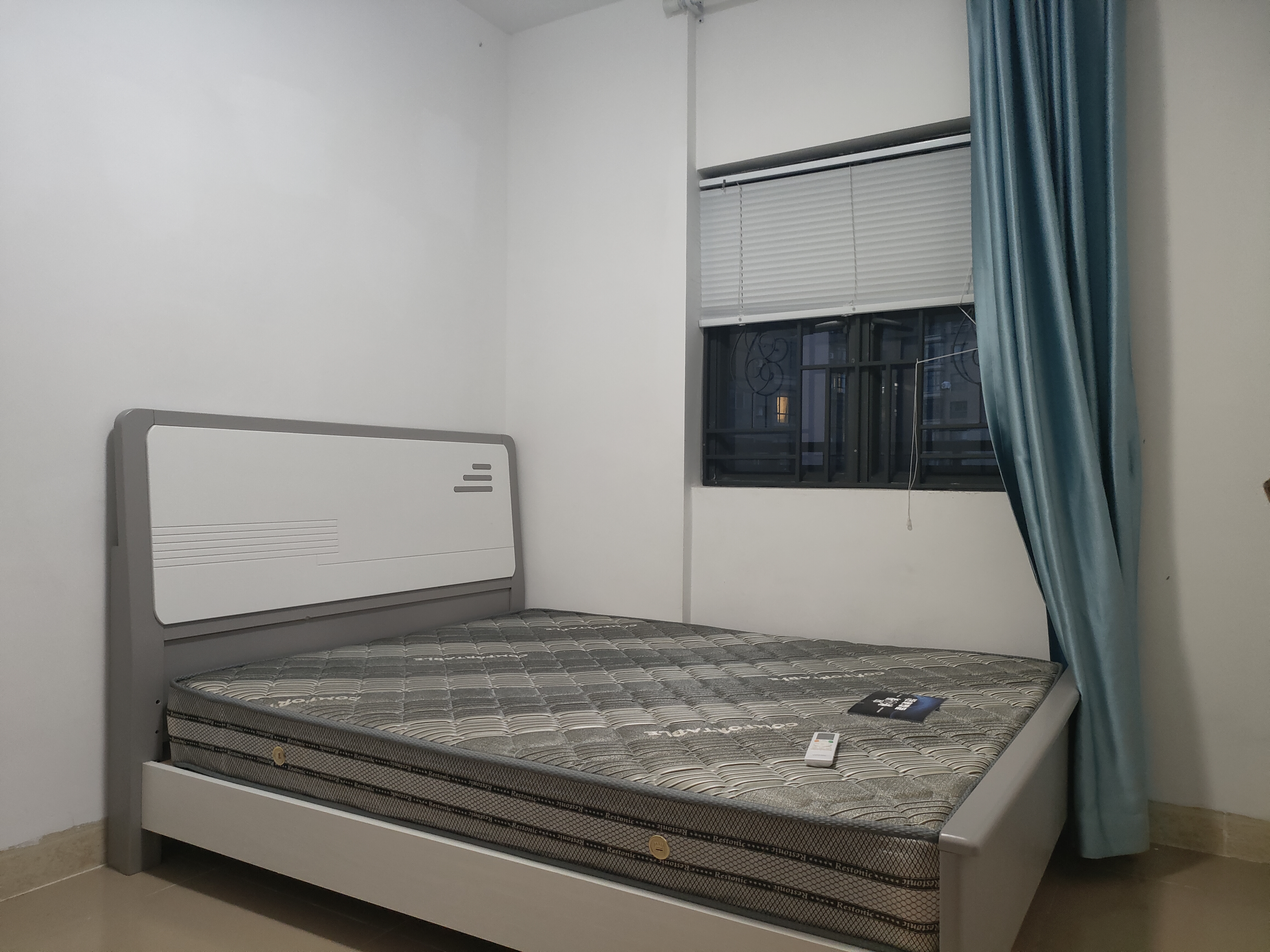 冠盛天泽园 3室2厅1卫 2600.0元/月 冠盛天泽园 3室2厅1卫 2600.0元/月室内图