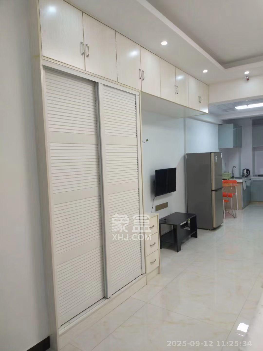 MOMA当代广场 1室1厅1卫 1200.0元/月 MOMA当代广场 1室1厅1卫 1200.0元/月室内图