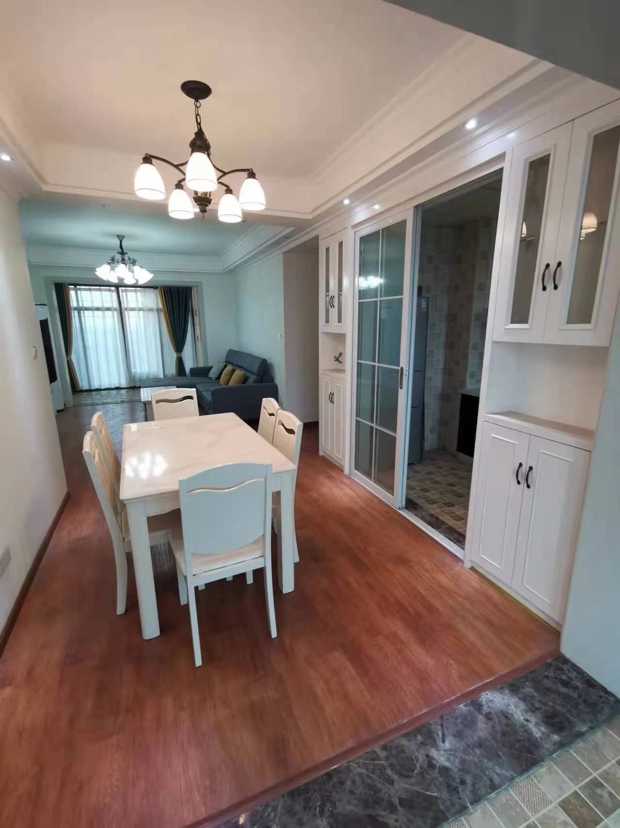 中国铁建金色蓝庭 3室2厅2卫 1600.0元/月 中国铁建金色蓝庭 3室2厅2卫 1600.0元/月室内图