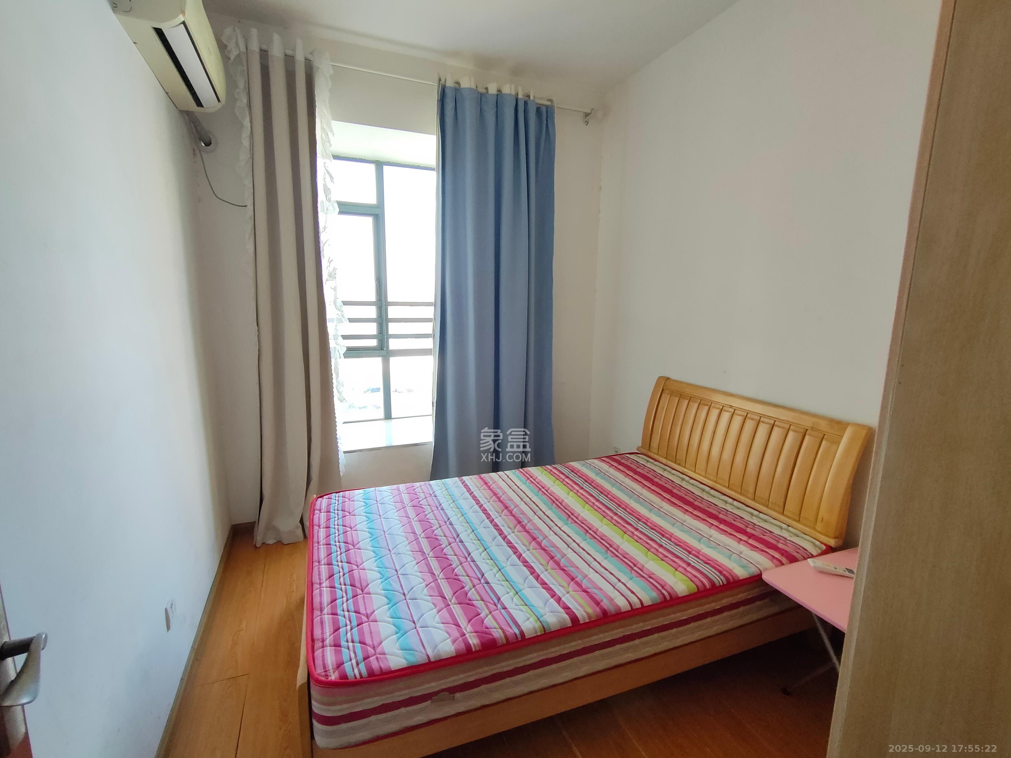 星城映象  2室2厅1卫    1800.0元/月室内图