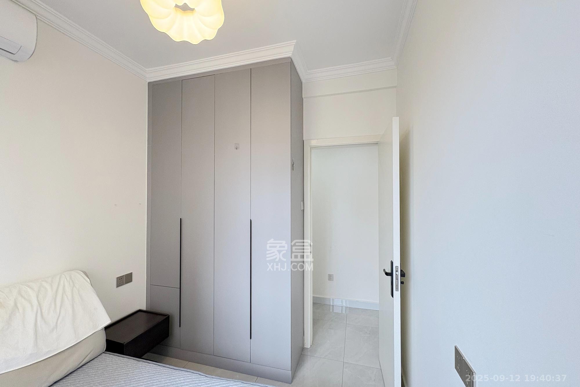 韭菜园嘉苑  3室1厅2卫    155.0万 韭菜园嘉苑  3室1厅2卫    155.0万卧室