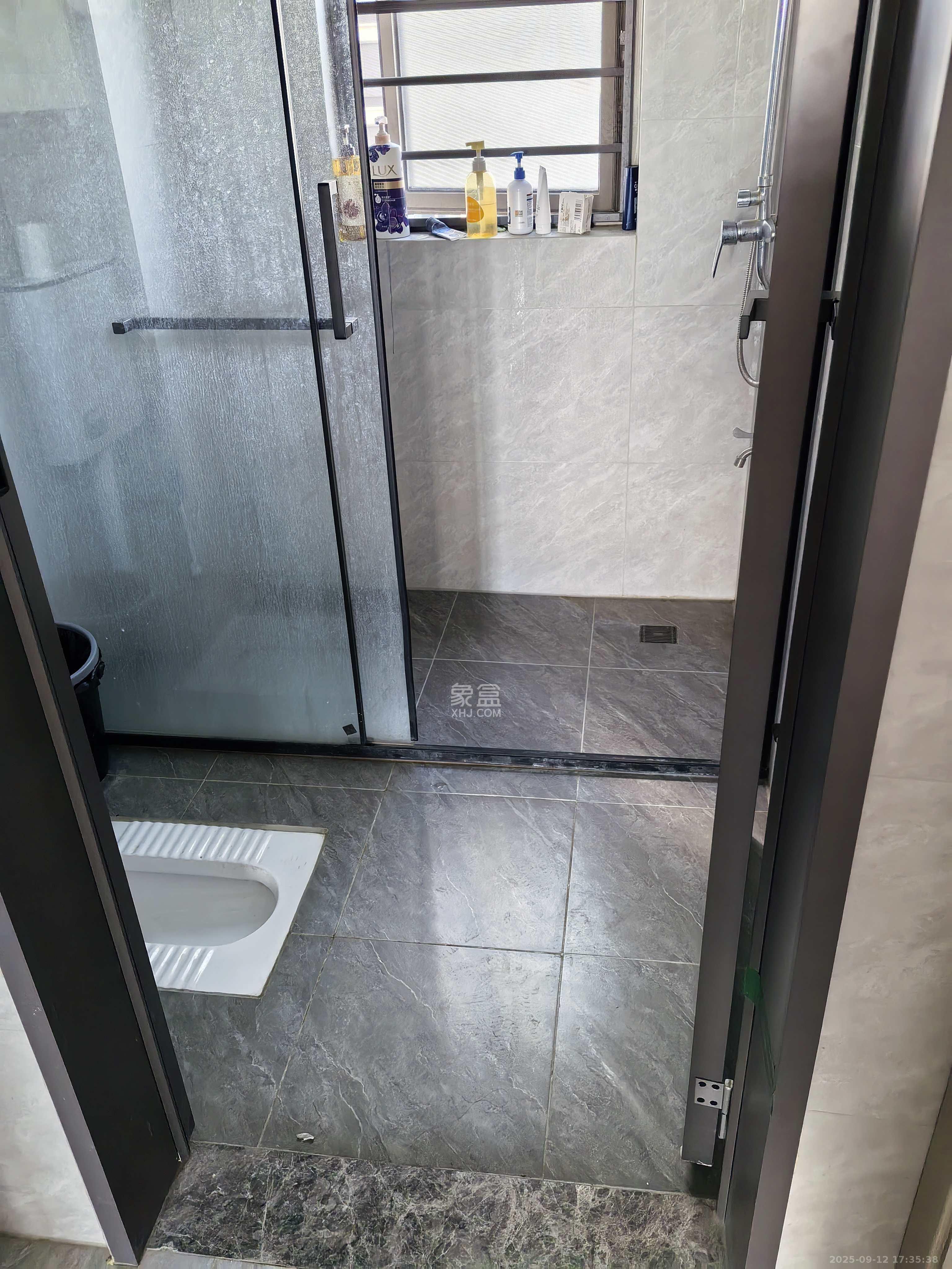 北控浩瀚 3室2厅2卫 2200.0元/月 北控浩瀚 3室2厅2卫 2200.0元/月室内图