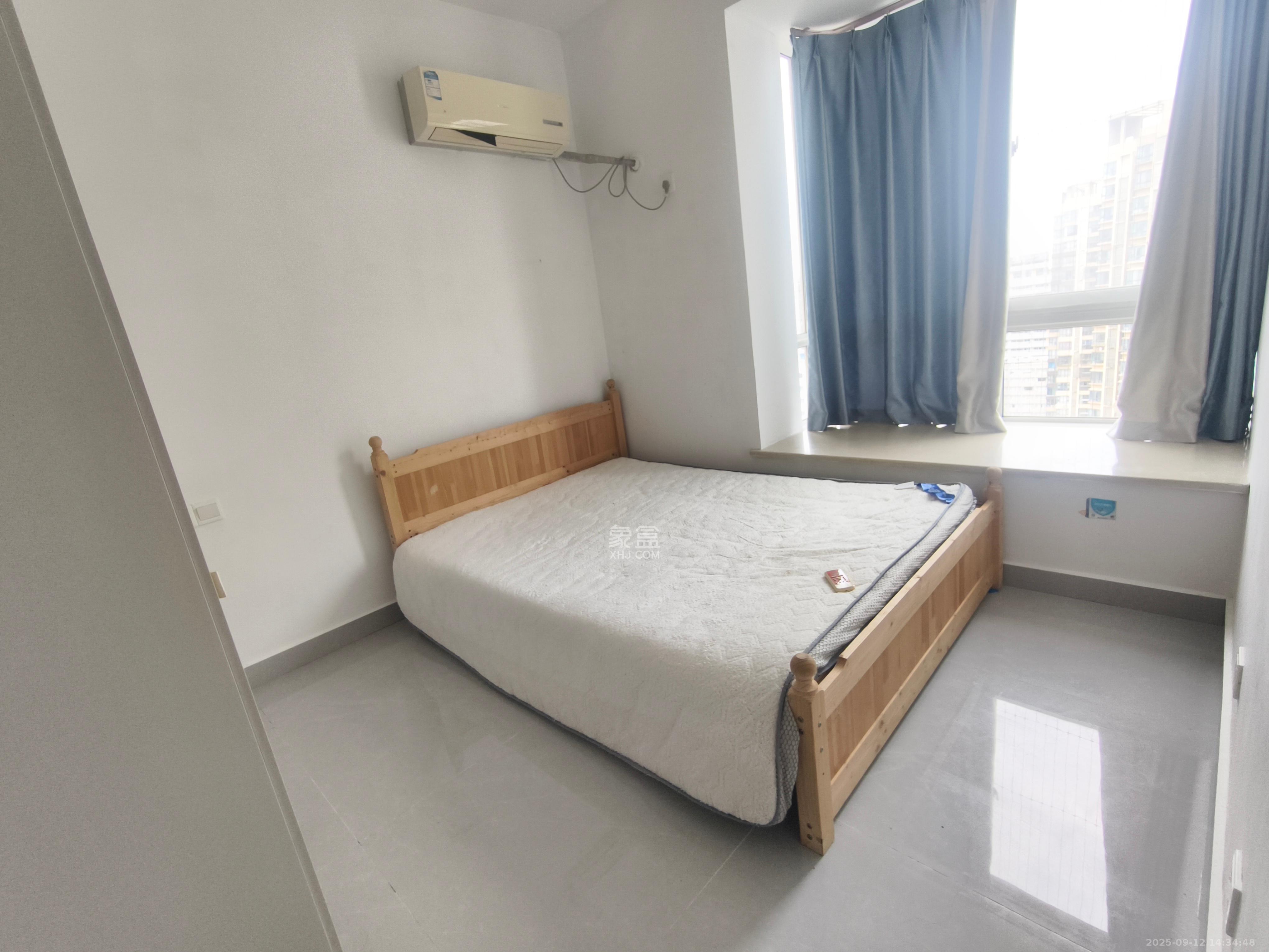 汇都公寓  3室1厅1卫    2200.0元/月室内图