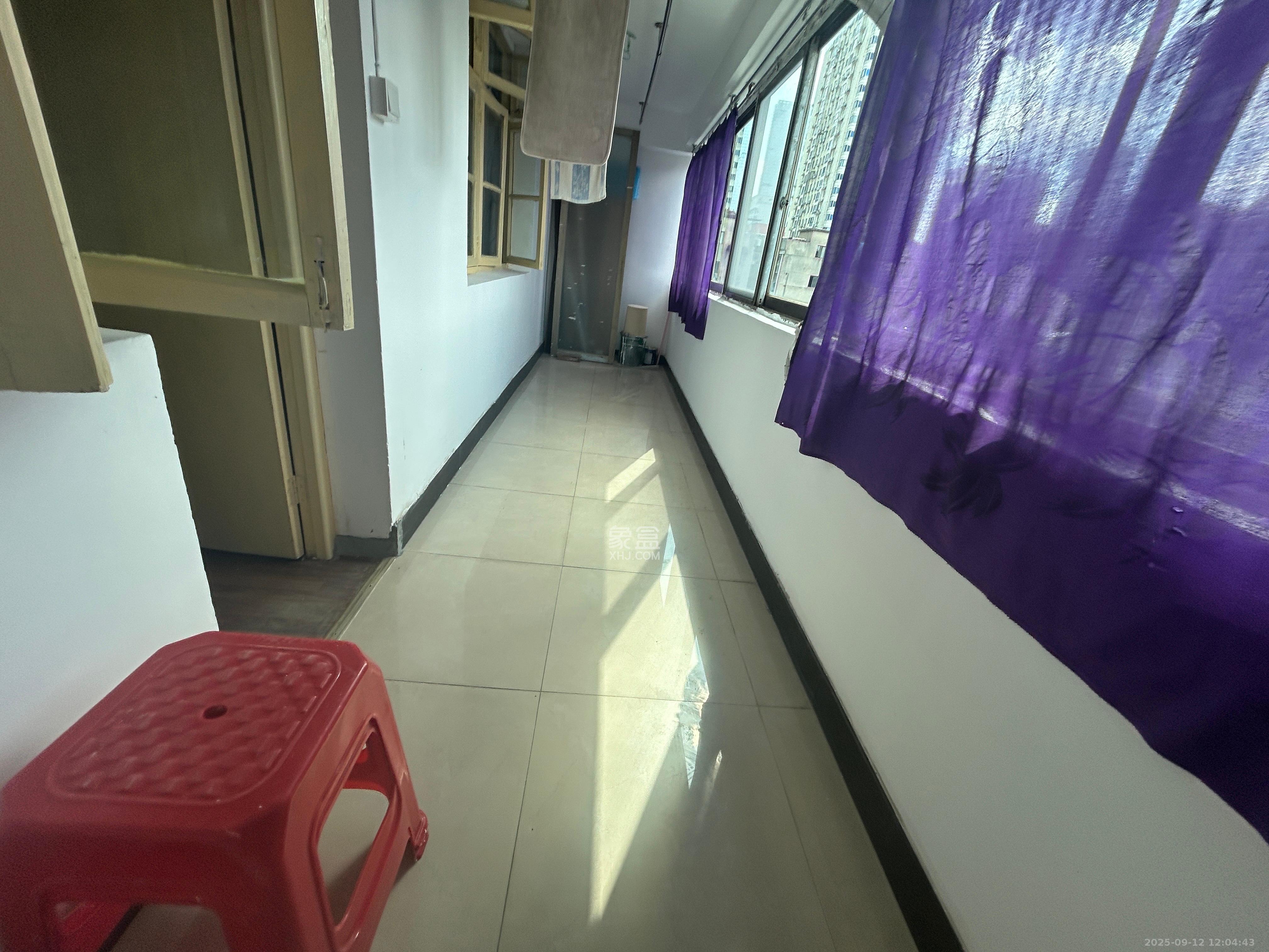 百善台小区 1室0厅0卫 1700.0元/月 百善台小区 1室0厅0卫 1700.0元/月室内图