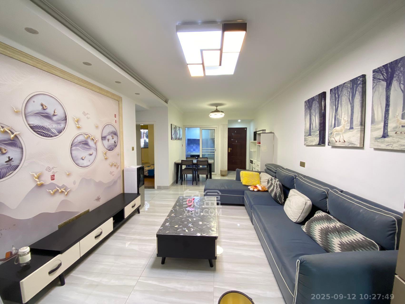 协信星澜汇  3室2厅1卫    2800.0元/月室内图