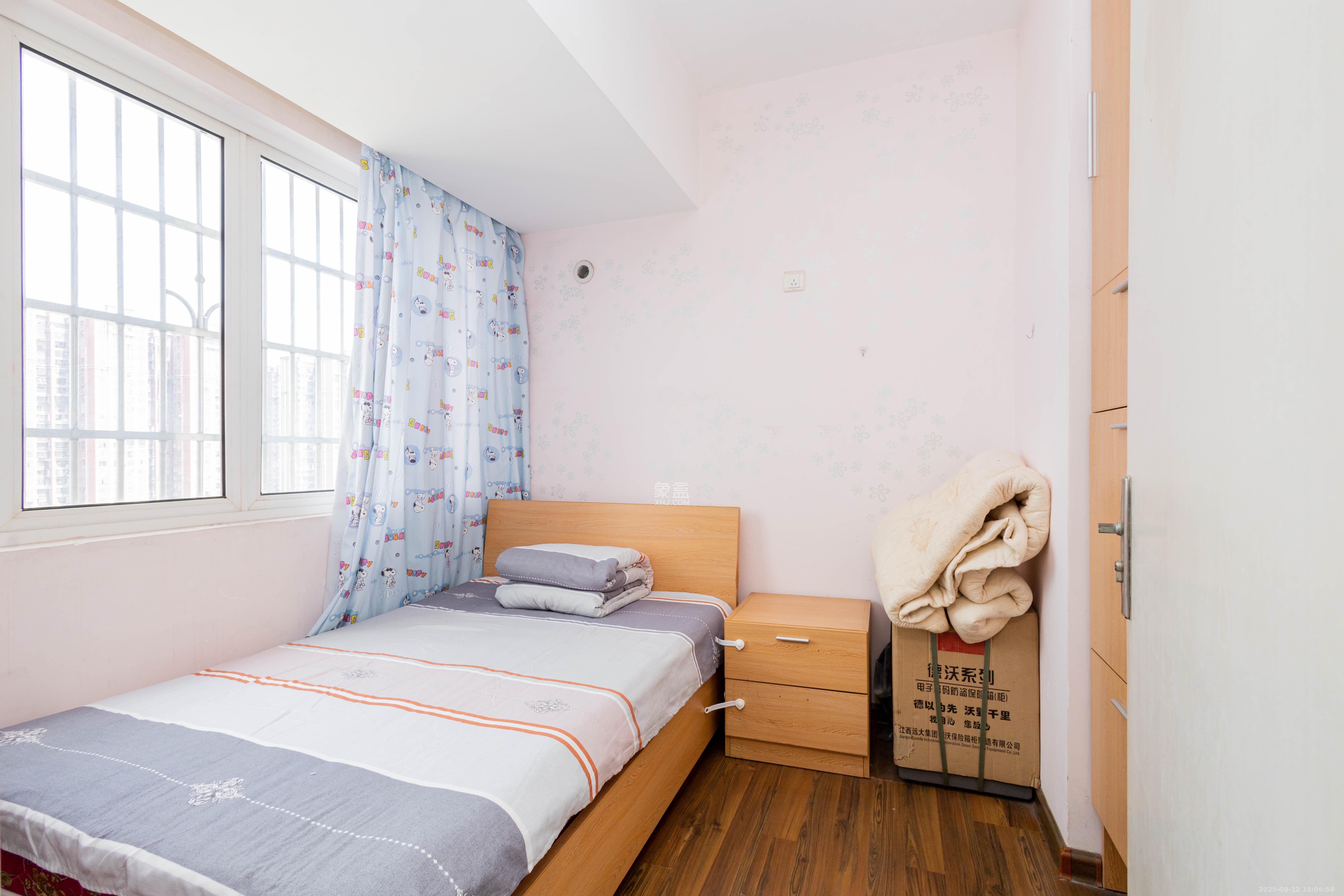 未来蜂巢 3室1厅1卫 36.5万 未来蜂巢 3室1厅1卫 36.5万卧室