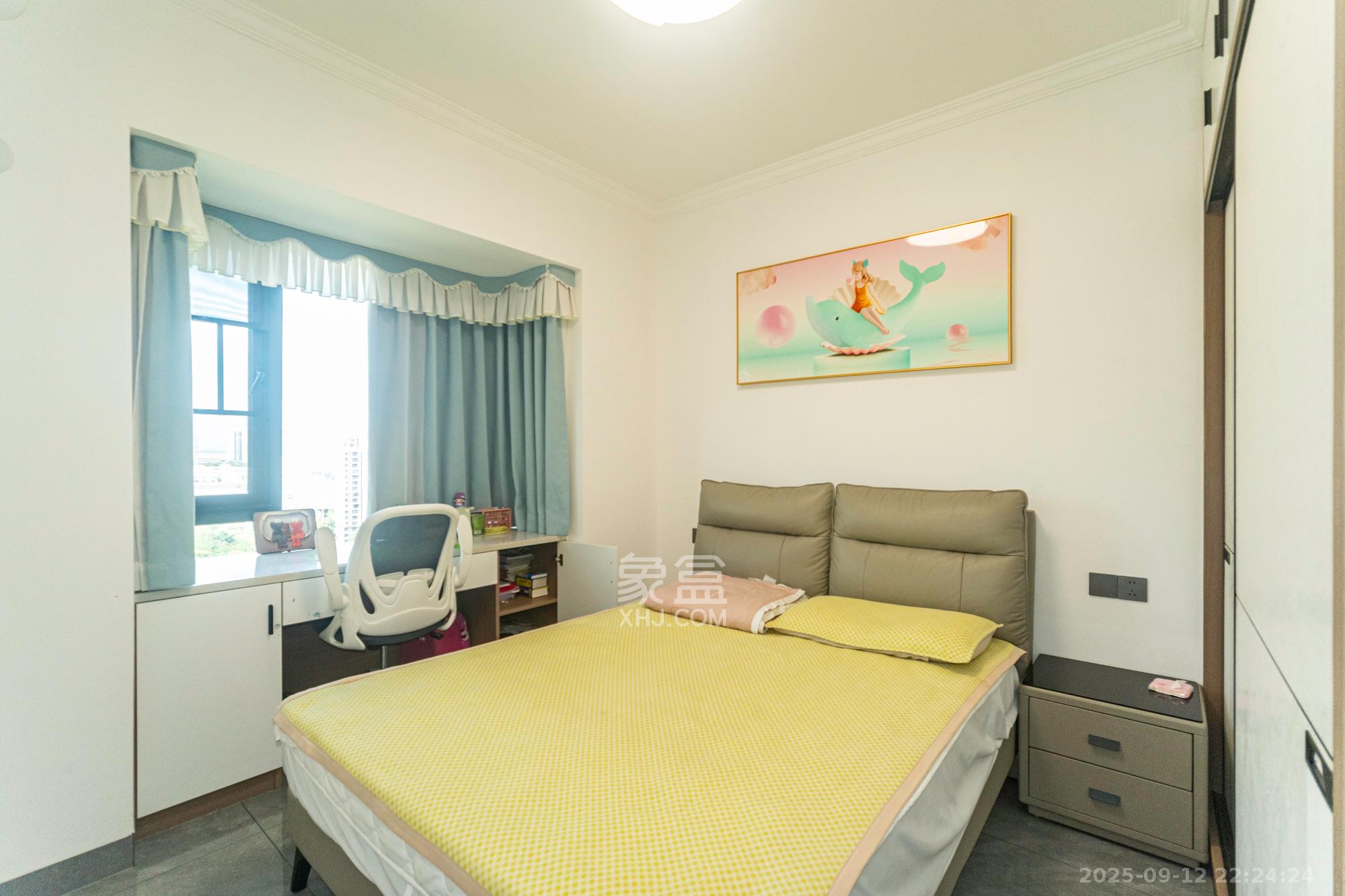 日盛湖湘花苑  3室2厅2卫    95.0万 日盛湖湘花苑  3室2厅2卫    95.0万卧室