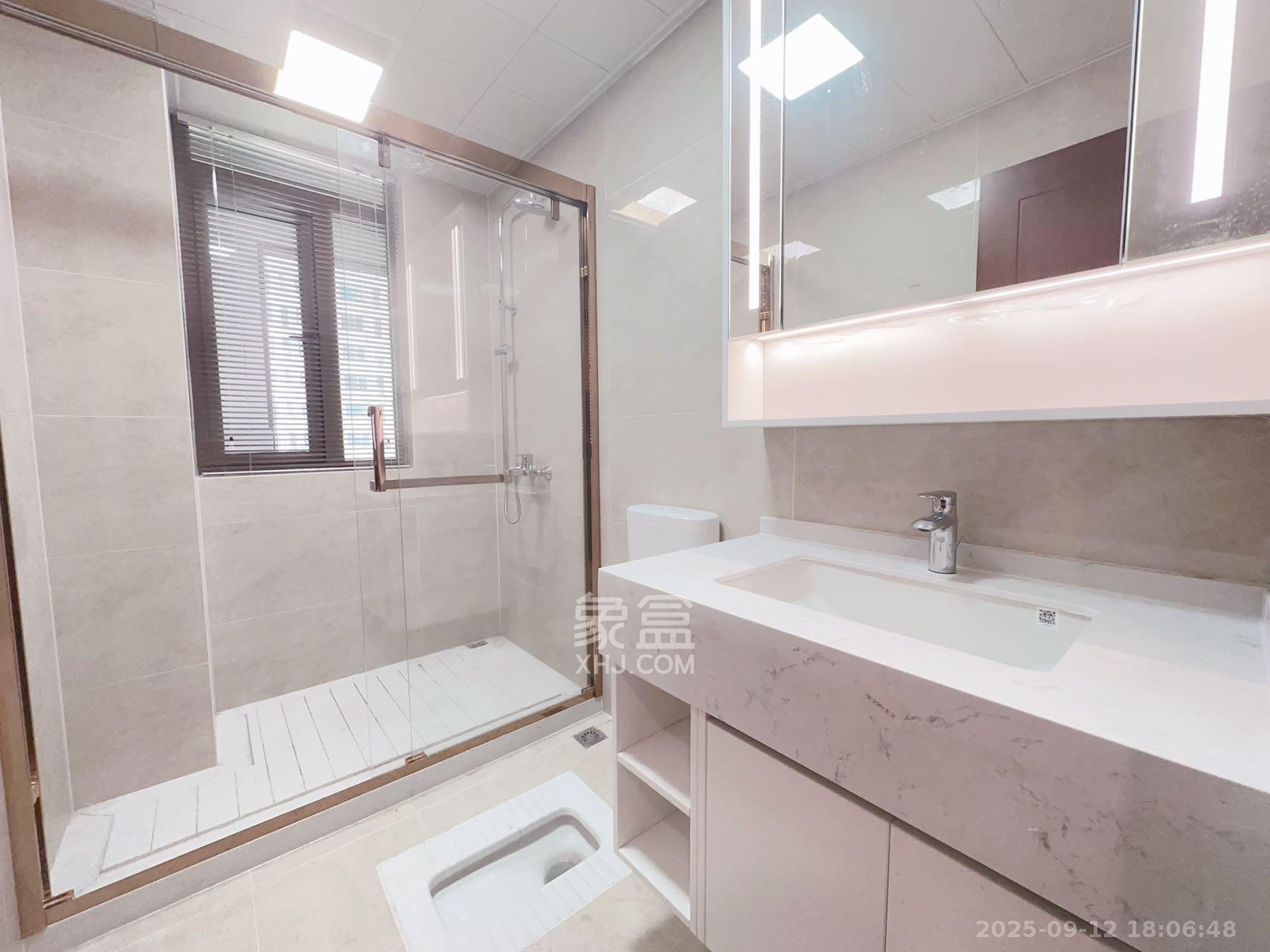 富兴时代御城  4室2厅2卫    7500.0元/月 富兴时代御城  4室2厅2卫    7500.0元/月室内图