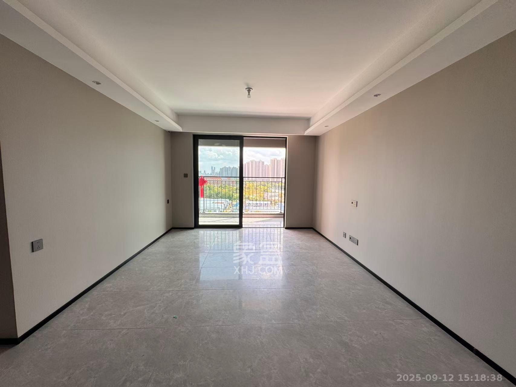 轨道万科璞悦湾 4室2厅2卫 3000.0元/月 轨道万科璞悦湾 4室2厅2卫 3000.0元/月室内图