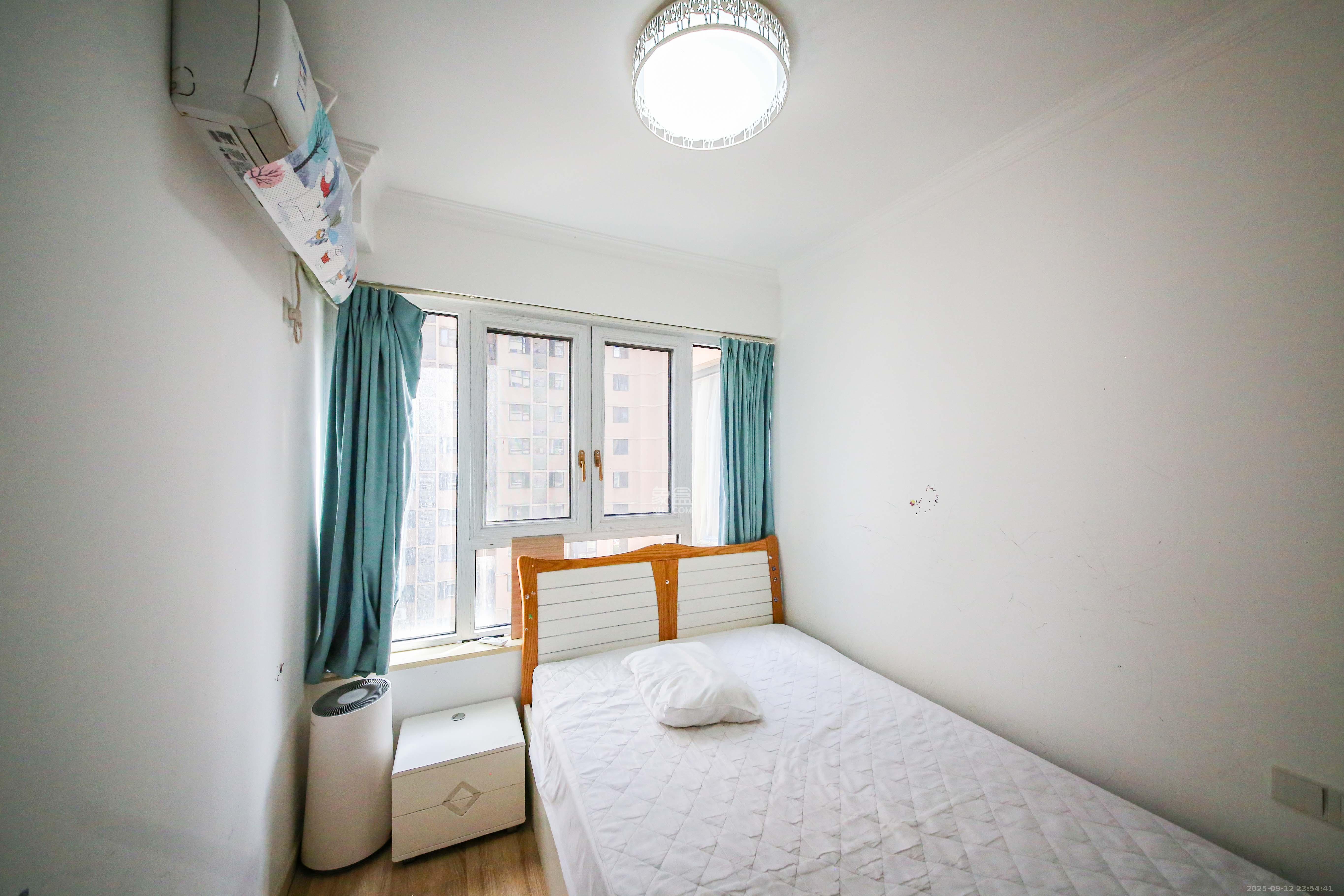 水墨林溪  3室2厅1卫    98.0万卧室