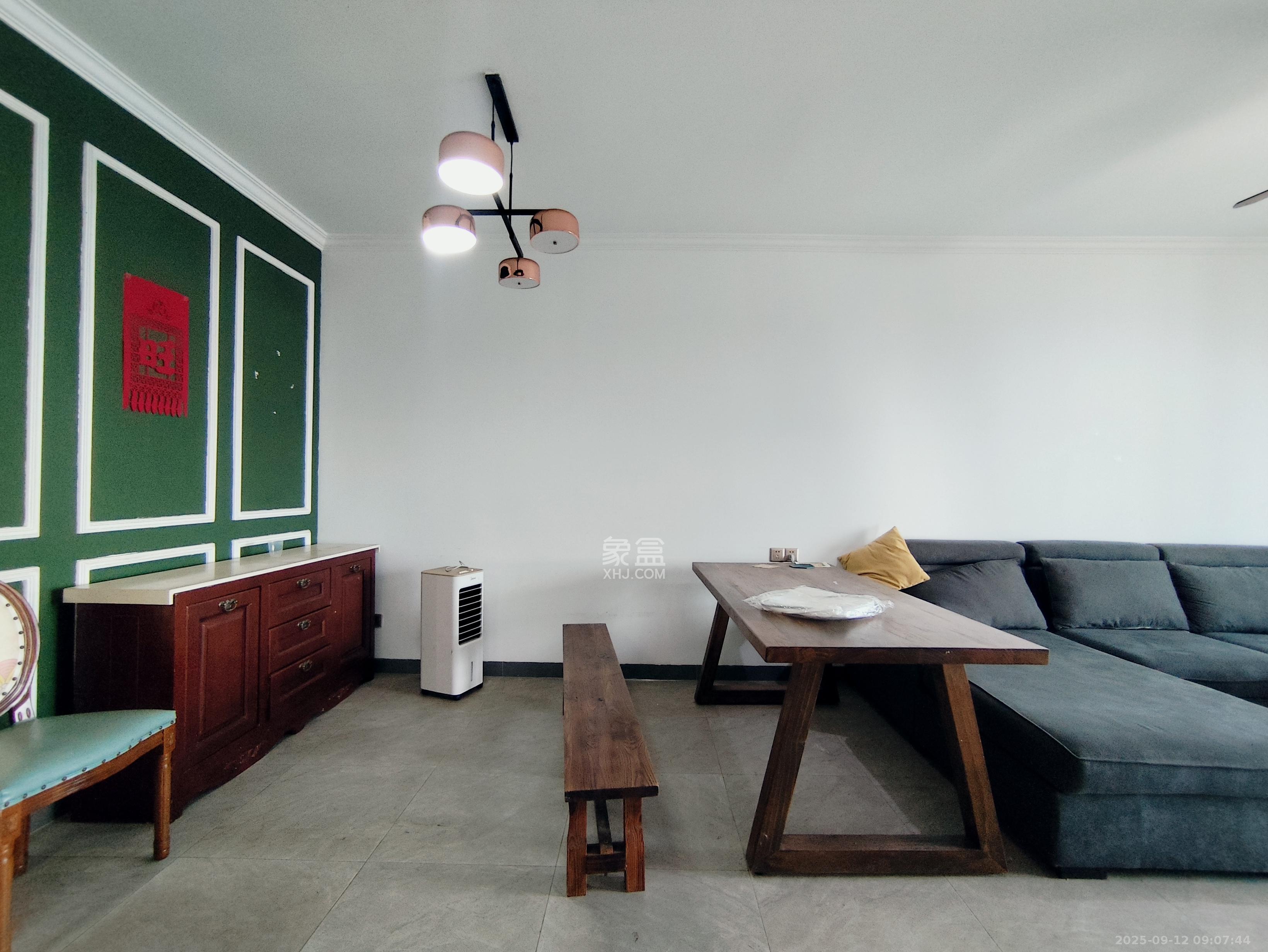 辉宏橄榄城 3室2厅1卫 2000.0元/月 辉宏橄榄城 3室2厅1卫 2000.0元/月室内图