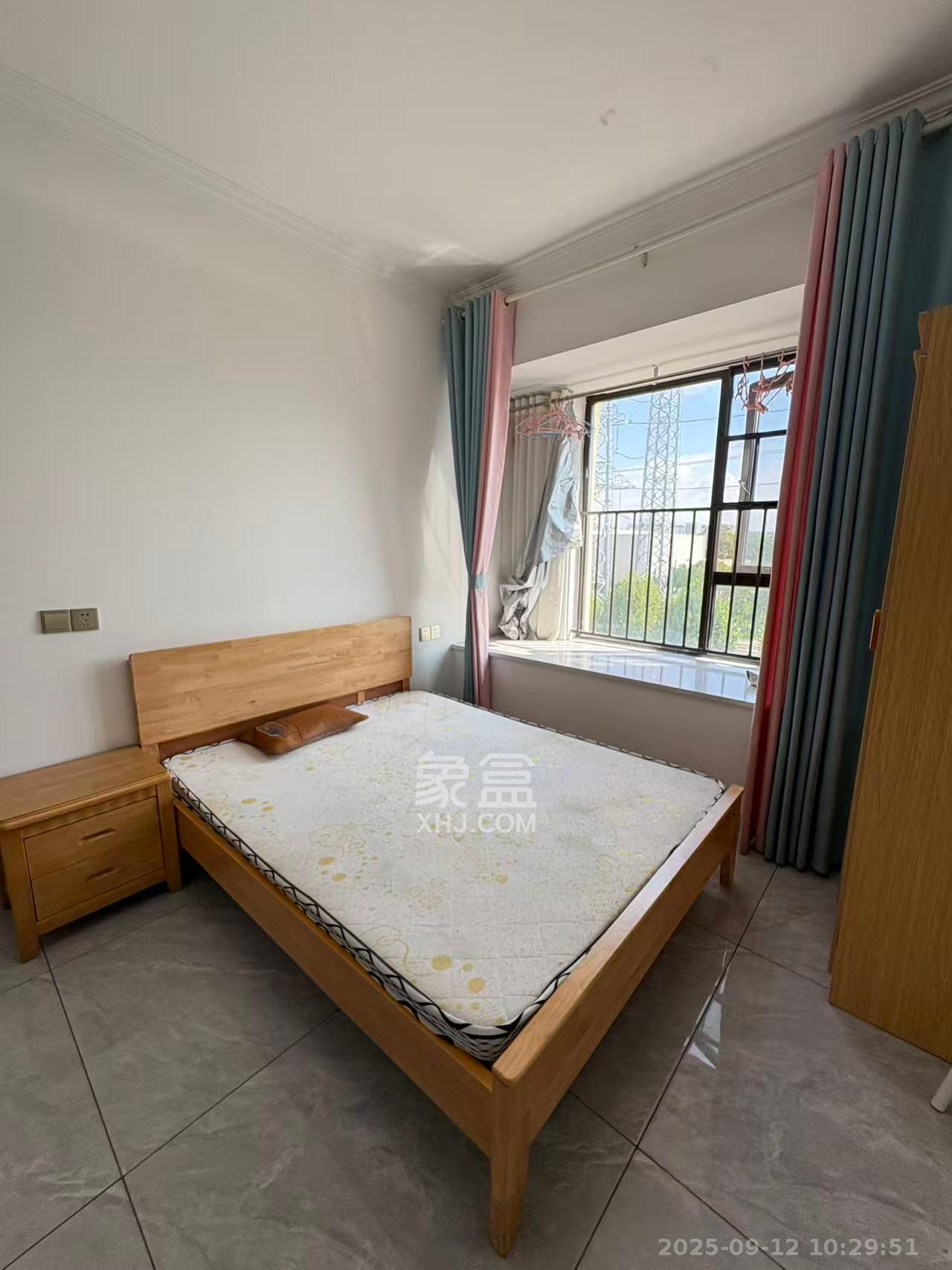 君合新城玺樾  1室1厅1卫    1100.0元/月 君合新城玺樾  1室1厅1卫    1100.0元/月室内图