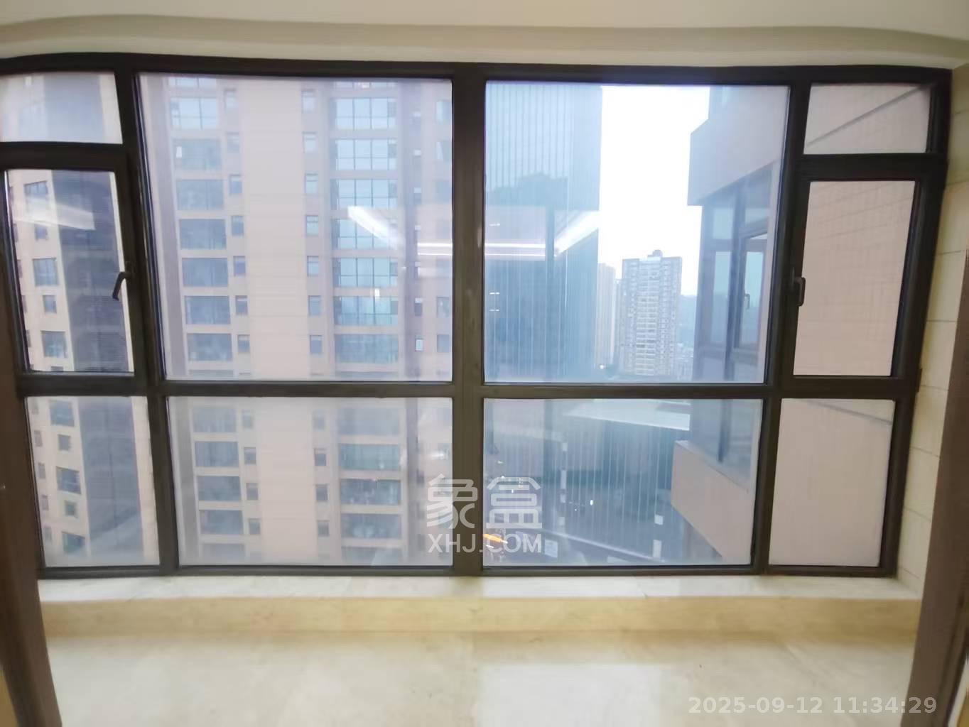 运达中央广场一、二期  3室2厅2卫    7800.0元/月室内图