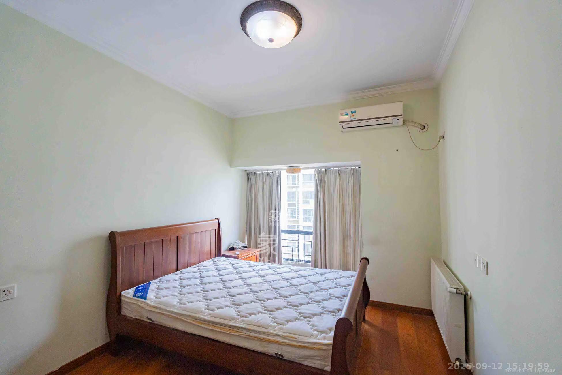 归心苑  5室2厅3卫    5200.0元/月室内图