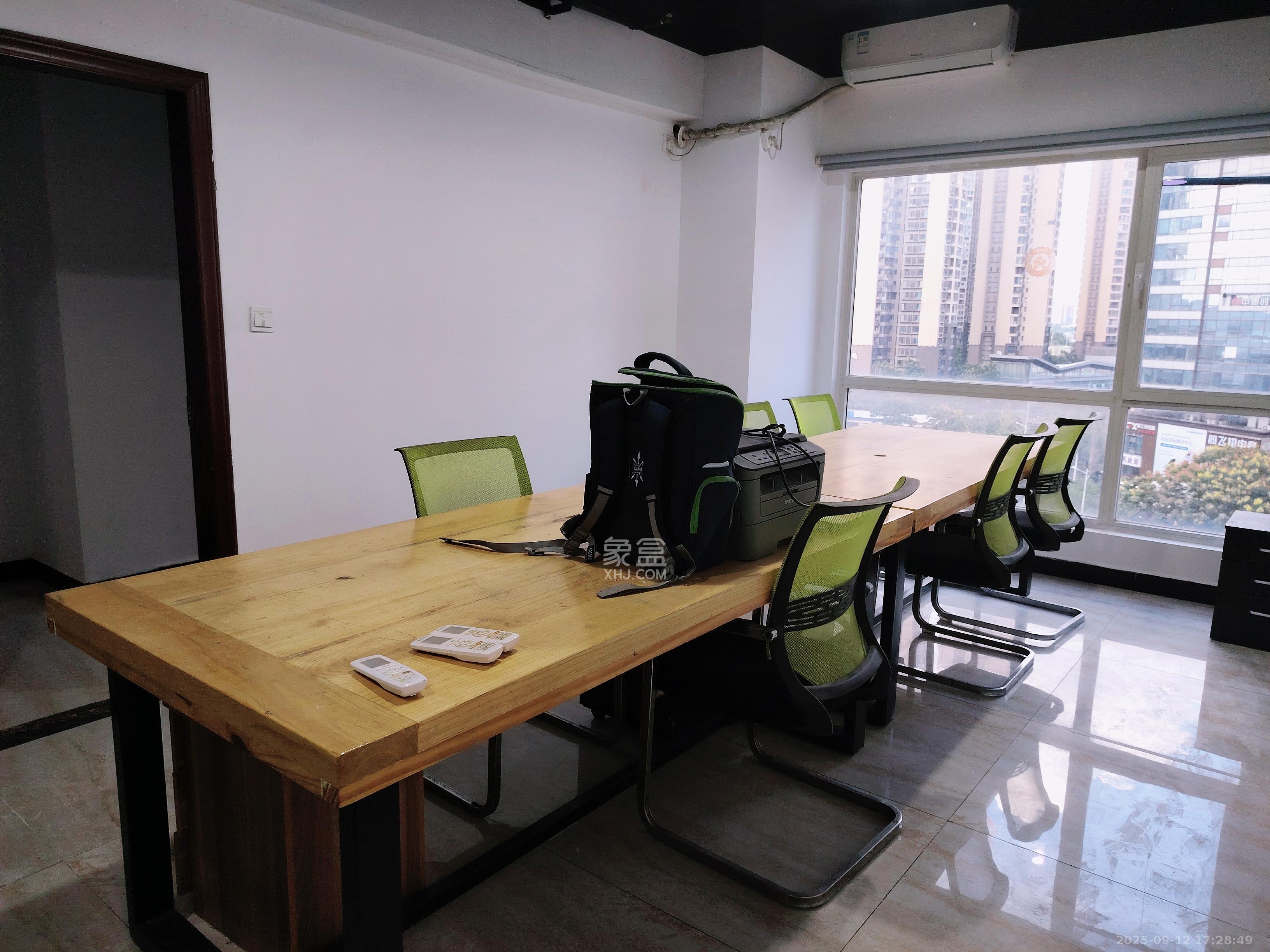 北辰三角洲B1E1区  1室1厅1卫    8500.0元/月 北辰三角洲B1E1区  1室1厅1卫    8500.0元/月室内图