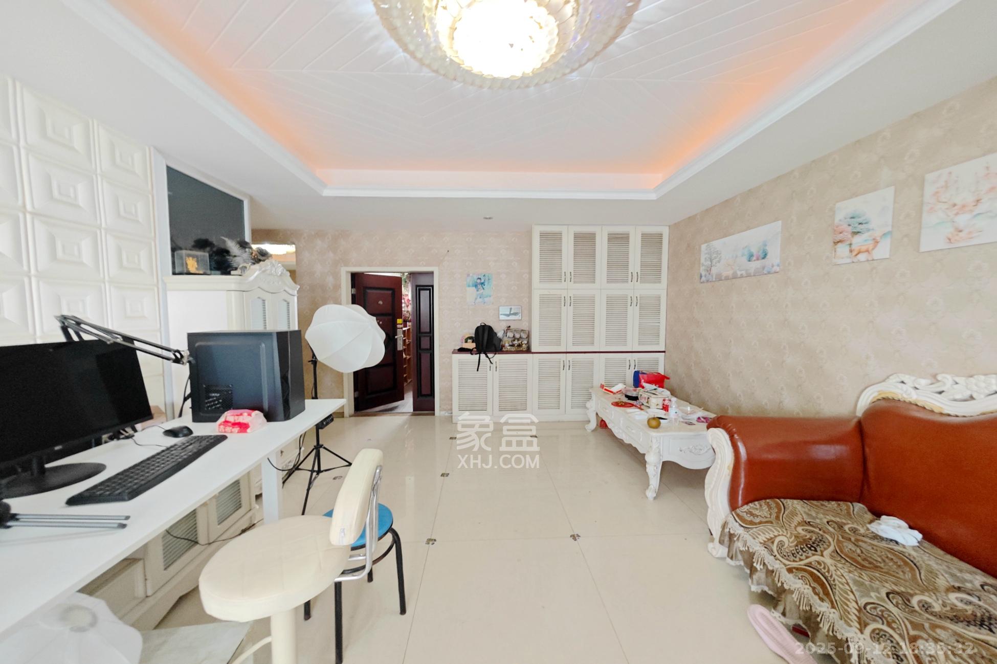 锦绣世纪  4室2厅2卫    123.0万 锦绣世纪  4室2厅2卫    123.0万