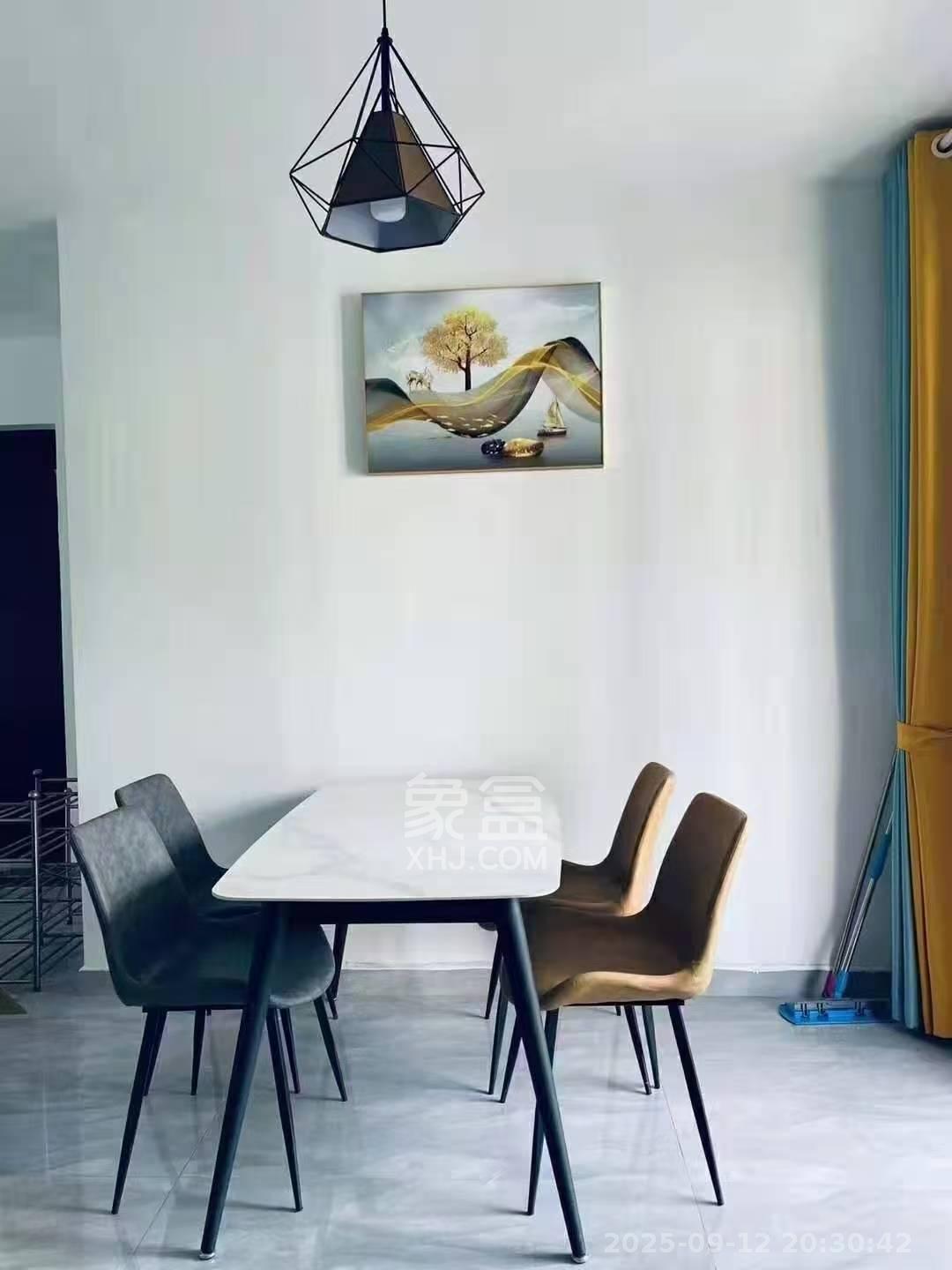 佳兆业云顶梅溪湖(佳兆业梅溪荟) 4室2厅2卫 2800.0元/月 佳兆业云顶梅溪湖(佳兆业梅溪荟) 4室2厅2卫 2800.0元/月室内图