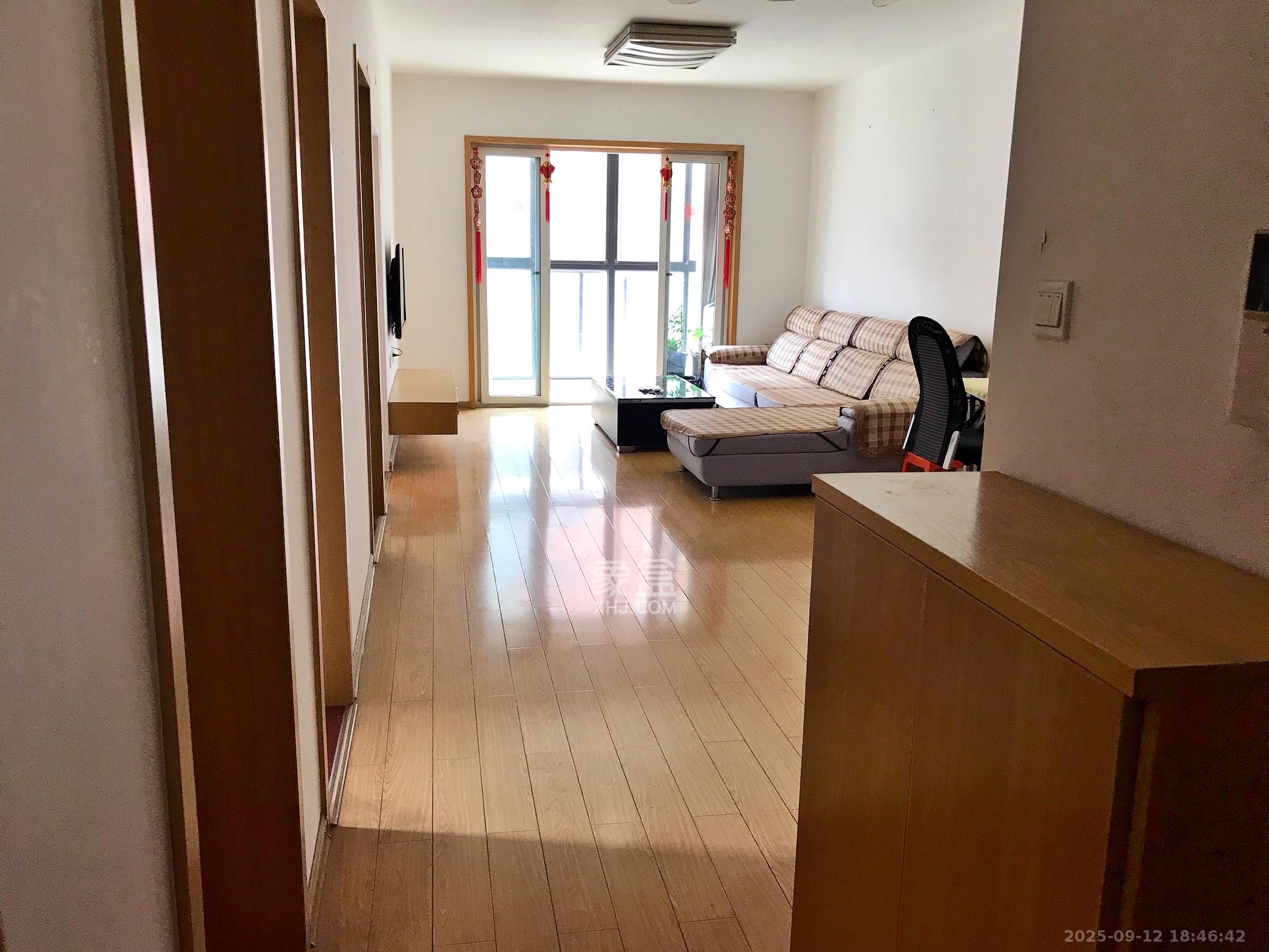 联美品格 2室1厅1卫 1800.0元/月 联美品格 2室1厅1卫 1800.0元/月室内图