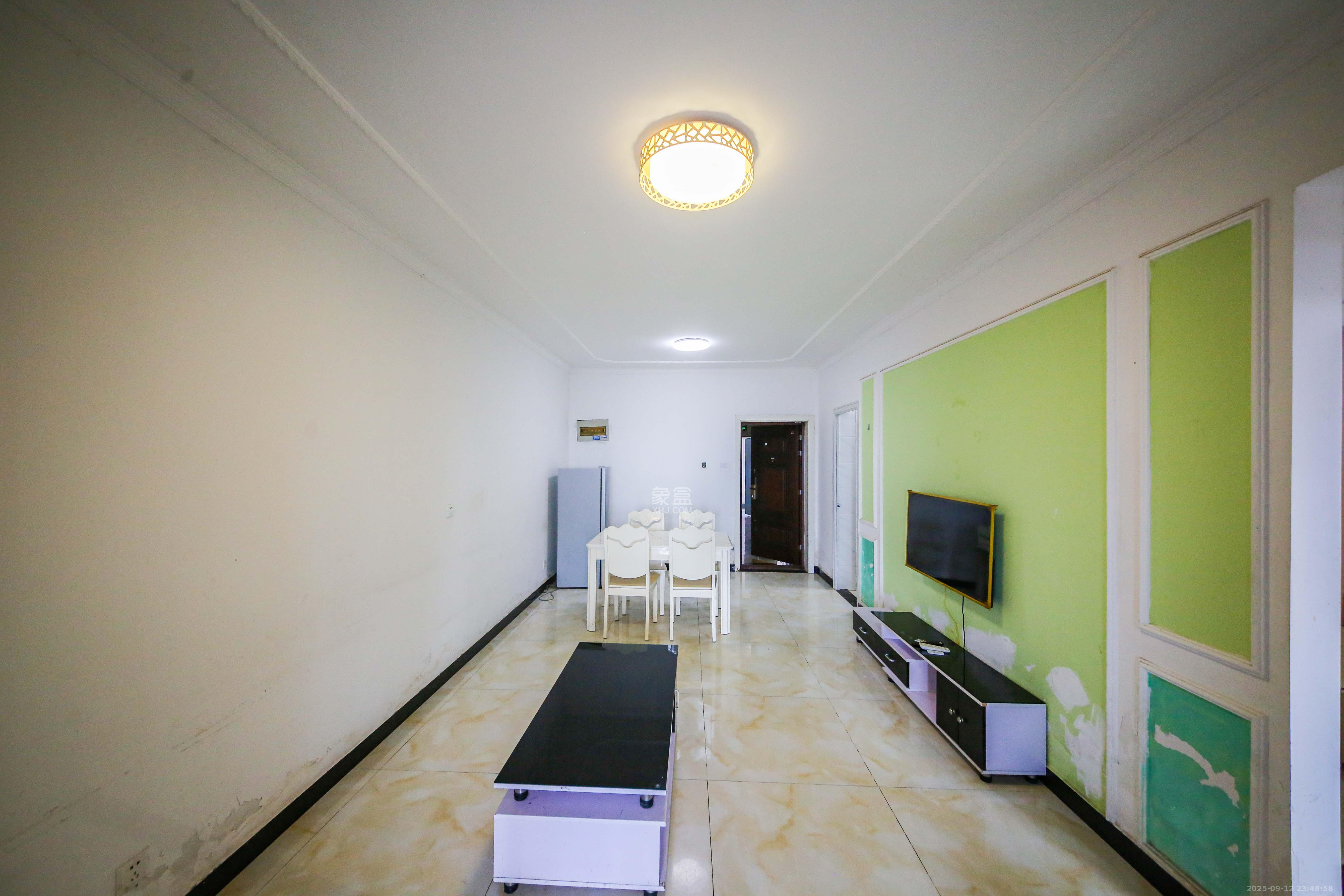 才子嘉都 2室1厅1卫 54.8万 才子嘉都 2室1厅1卫 54.8万客厅