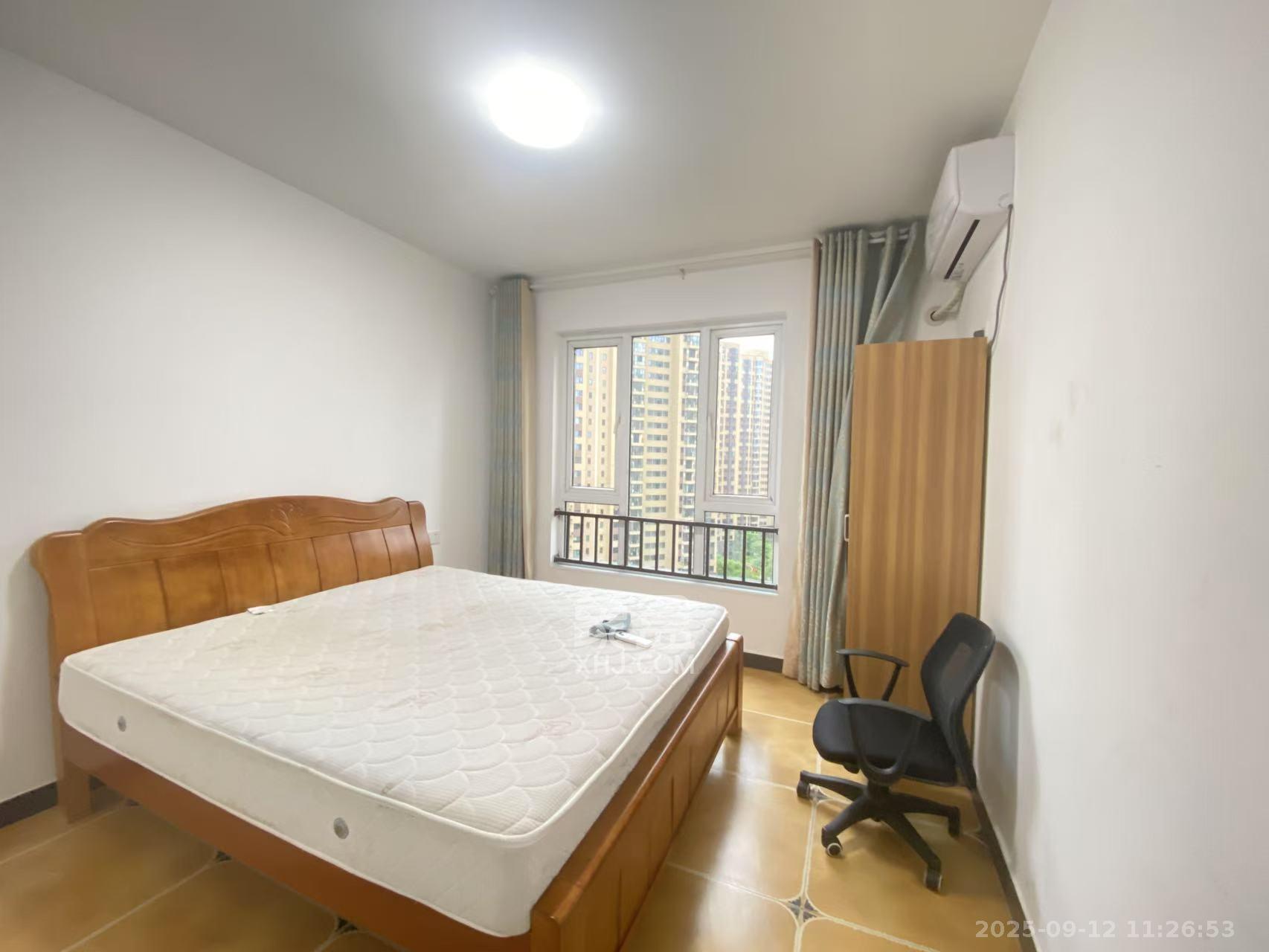 绿地新都会 3室2厅2卫 2200.0元/月 绿地新都会 3室2厅2卫 2200.0元/月室内图