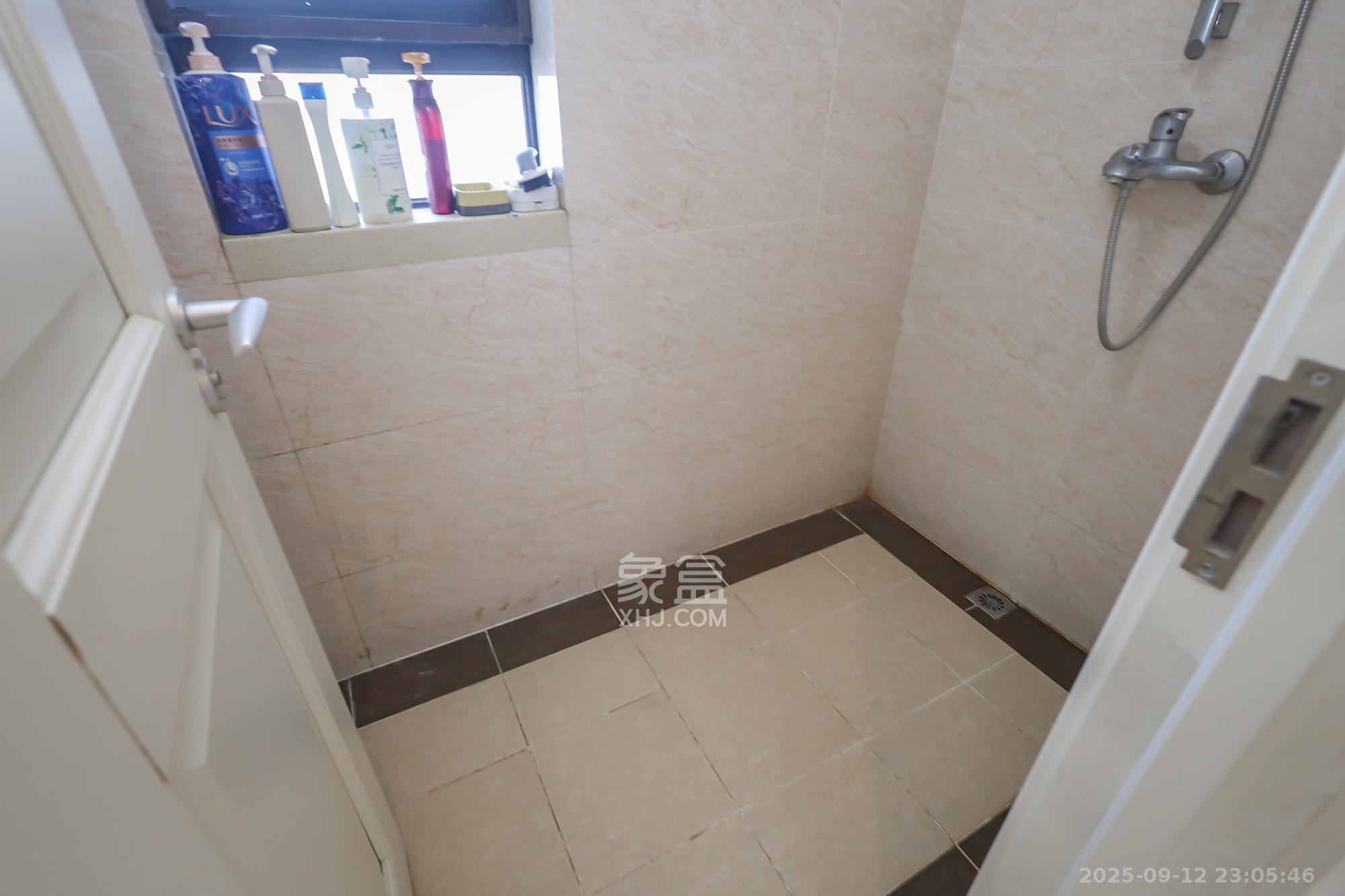 万科里金域国际  4室2厅2卫    260.0万 万科里金域国际  4室2厅2卫    260.0万其他