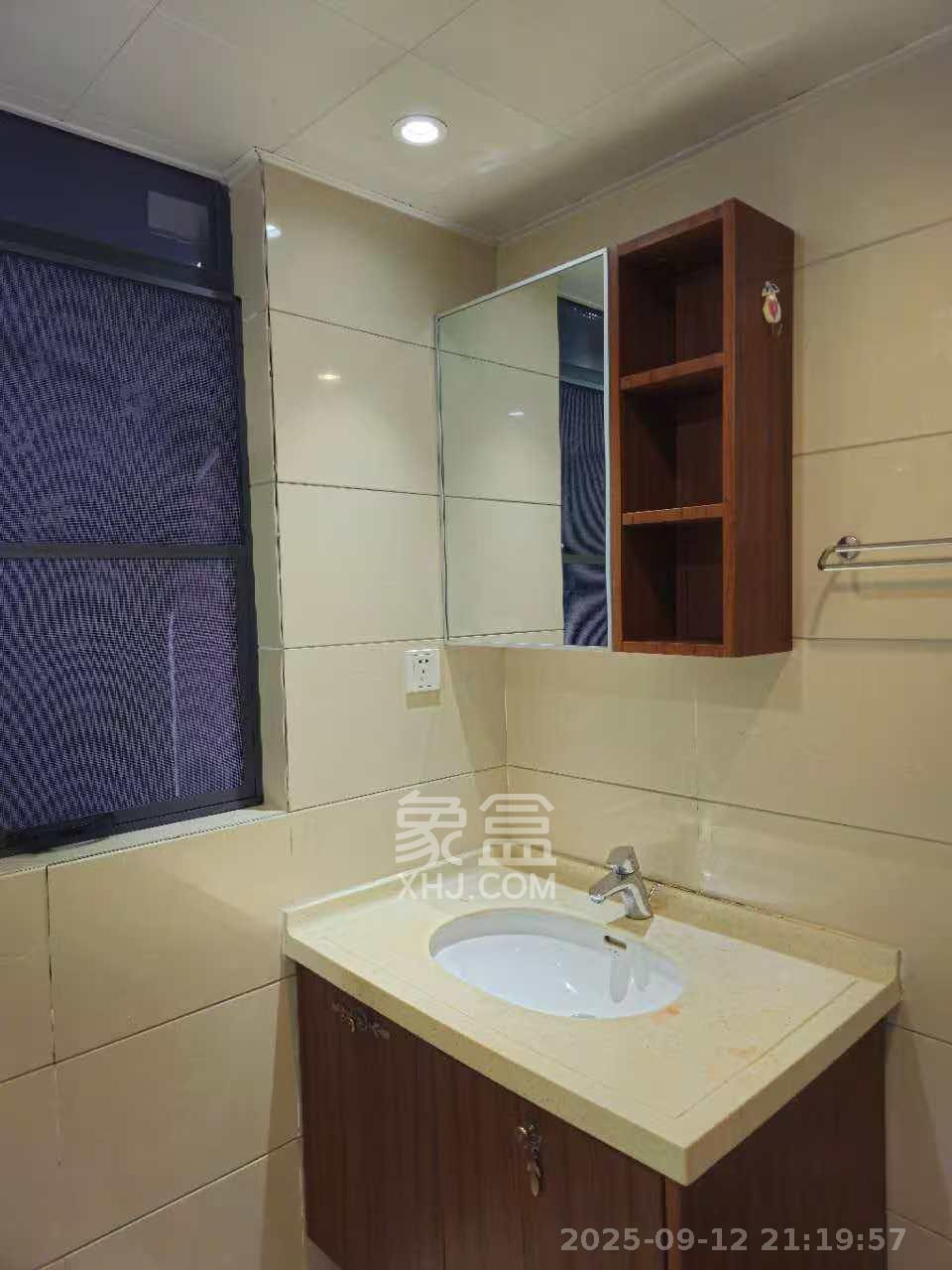 公园9号大都会  1室0厅0卫    3600.0元/月室内图