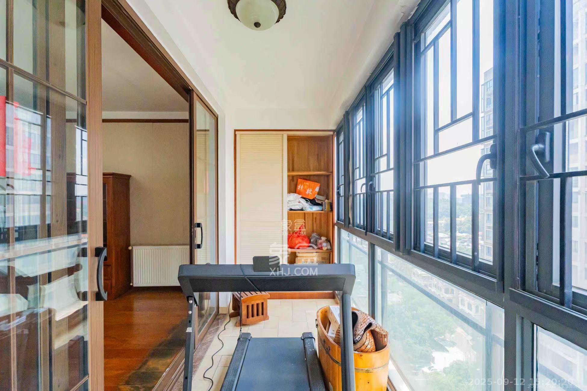 归心苑  5室2厅3卫    5200.0元/月室内图