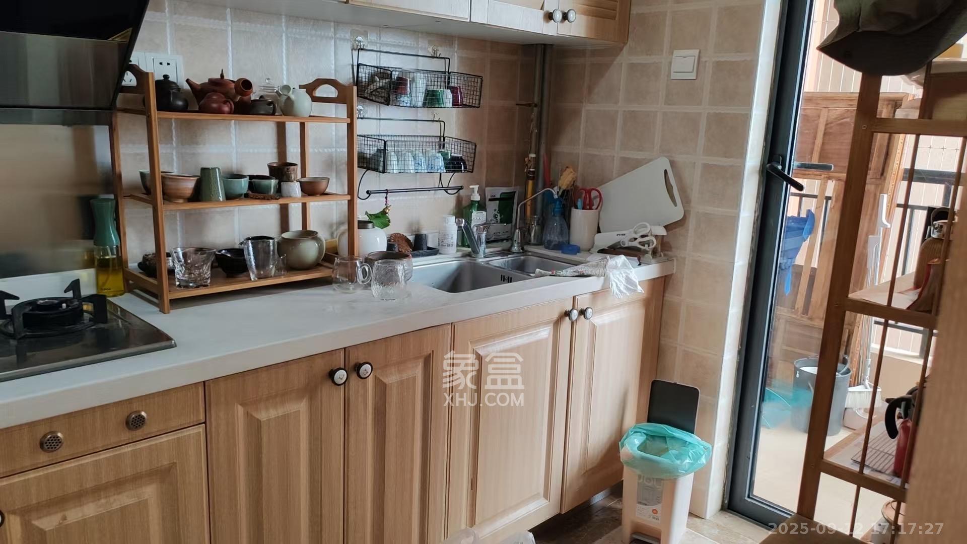 佳兆业时代广场 3室2厅1卫 3000.0元/月 佳兆业时代广场 3室2厅1卫 3000.0元/月室内图